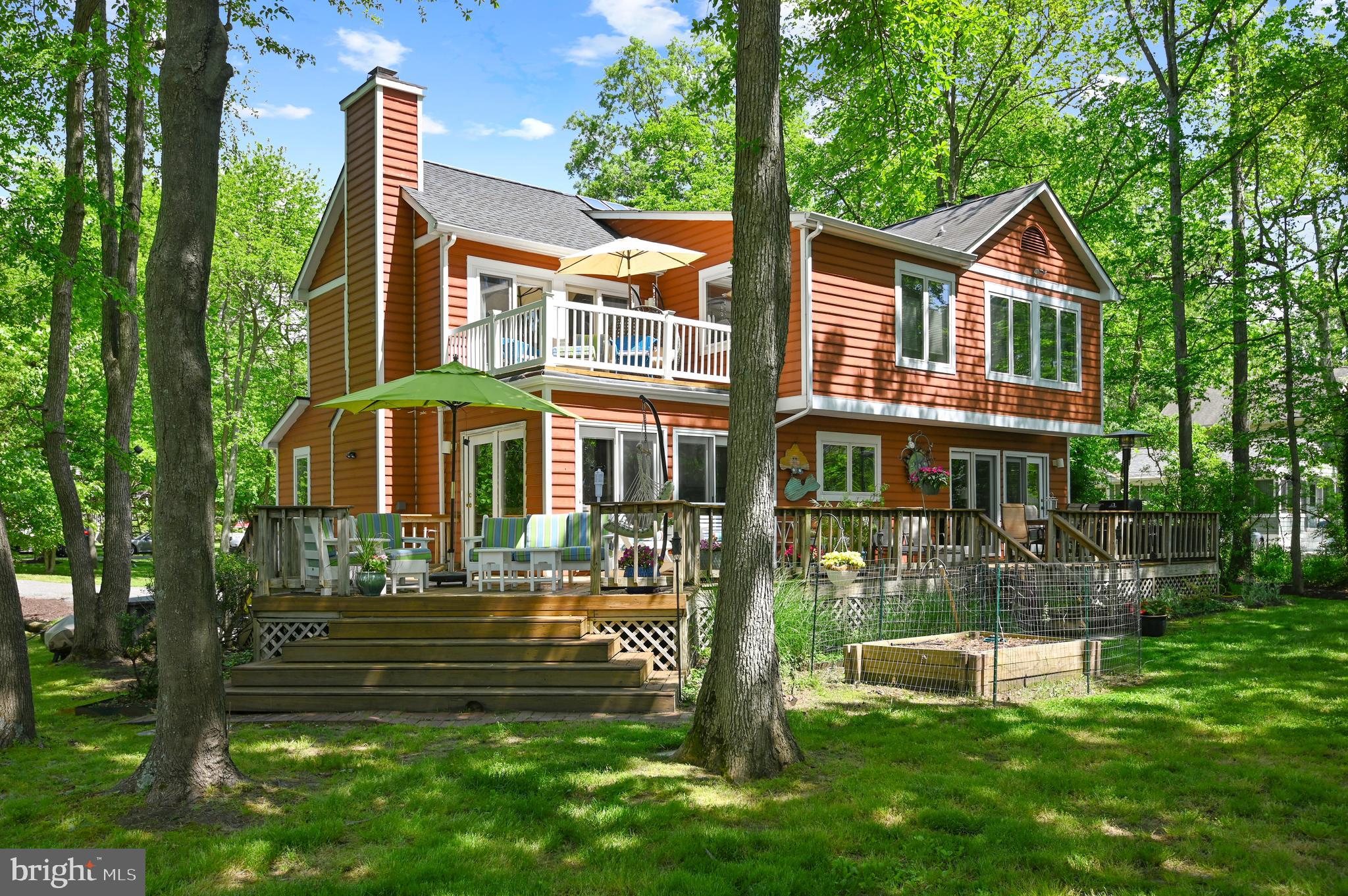 ARUNDEL ON THE BAY - Residential