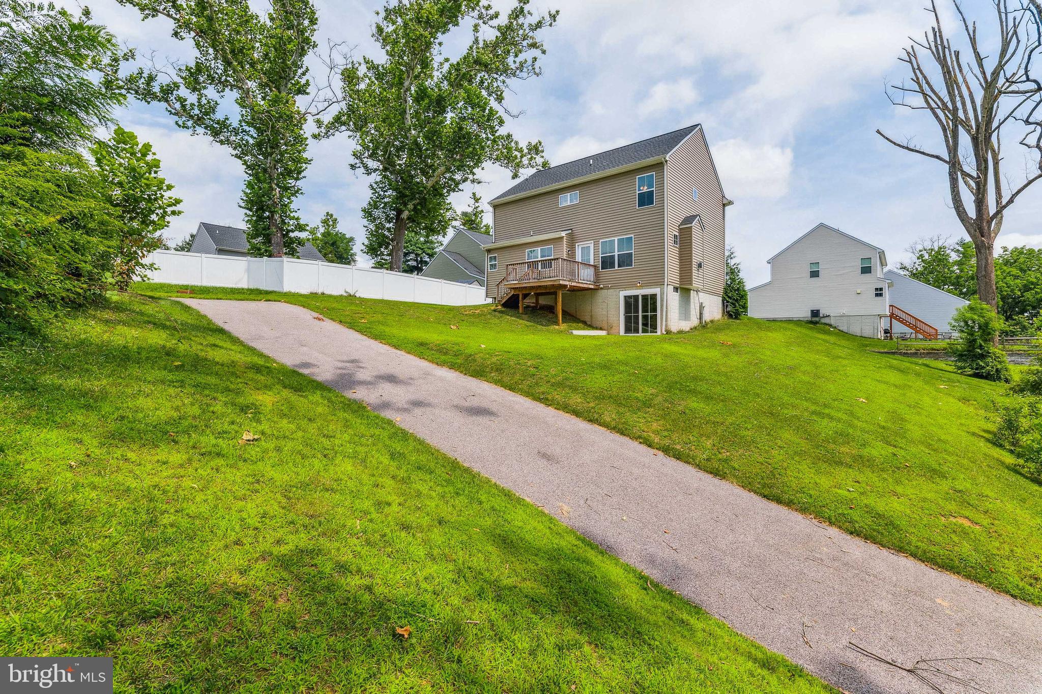 SMITH'S LANDING - Residential