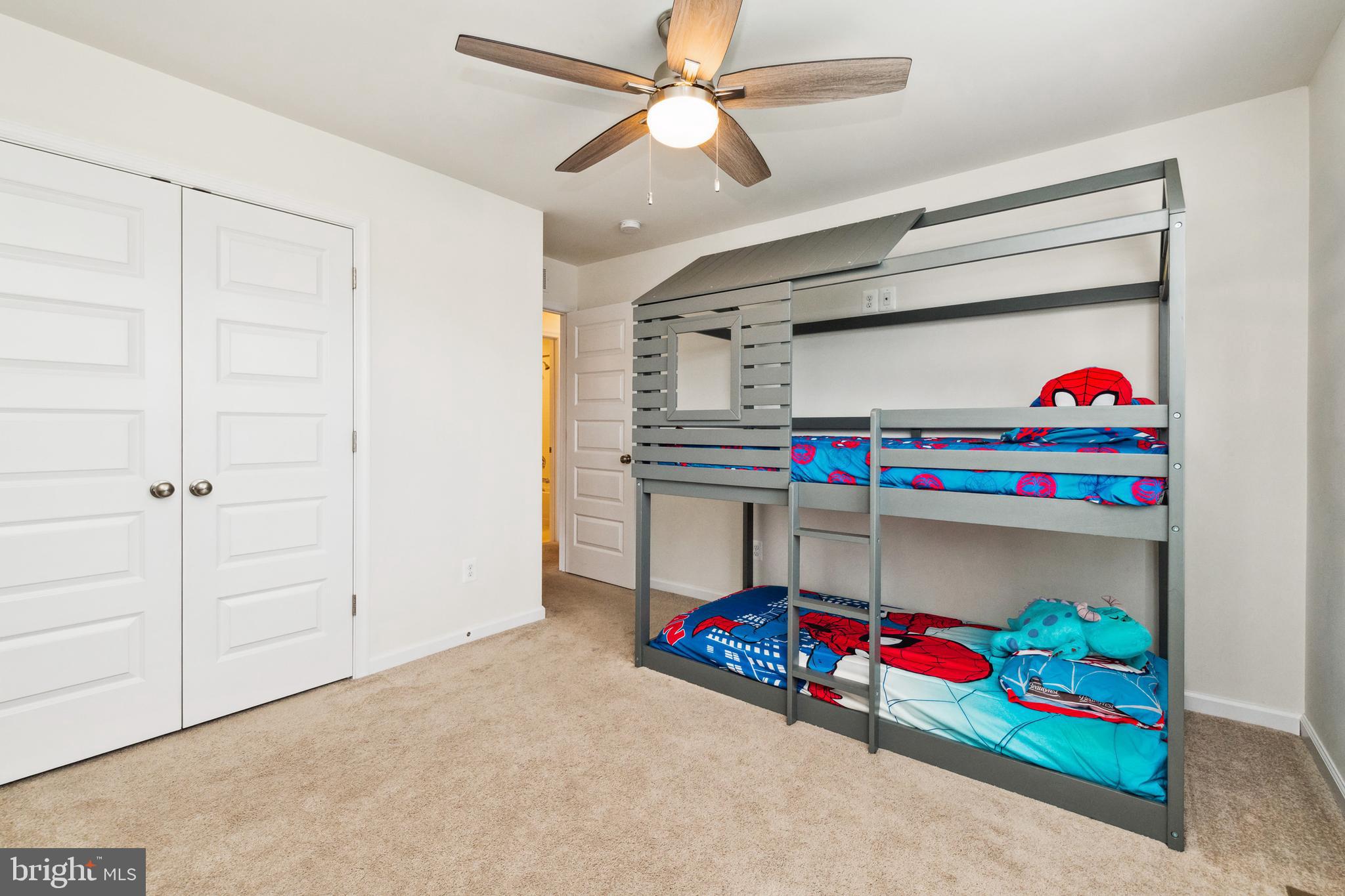 SMITH'S LANDING - Residential