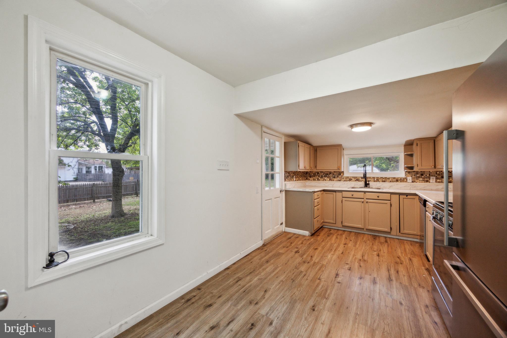 23 MARLTON AVENUE A