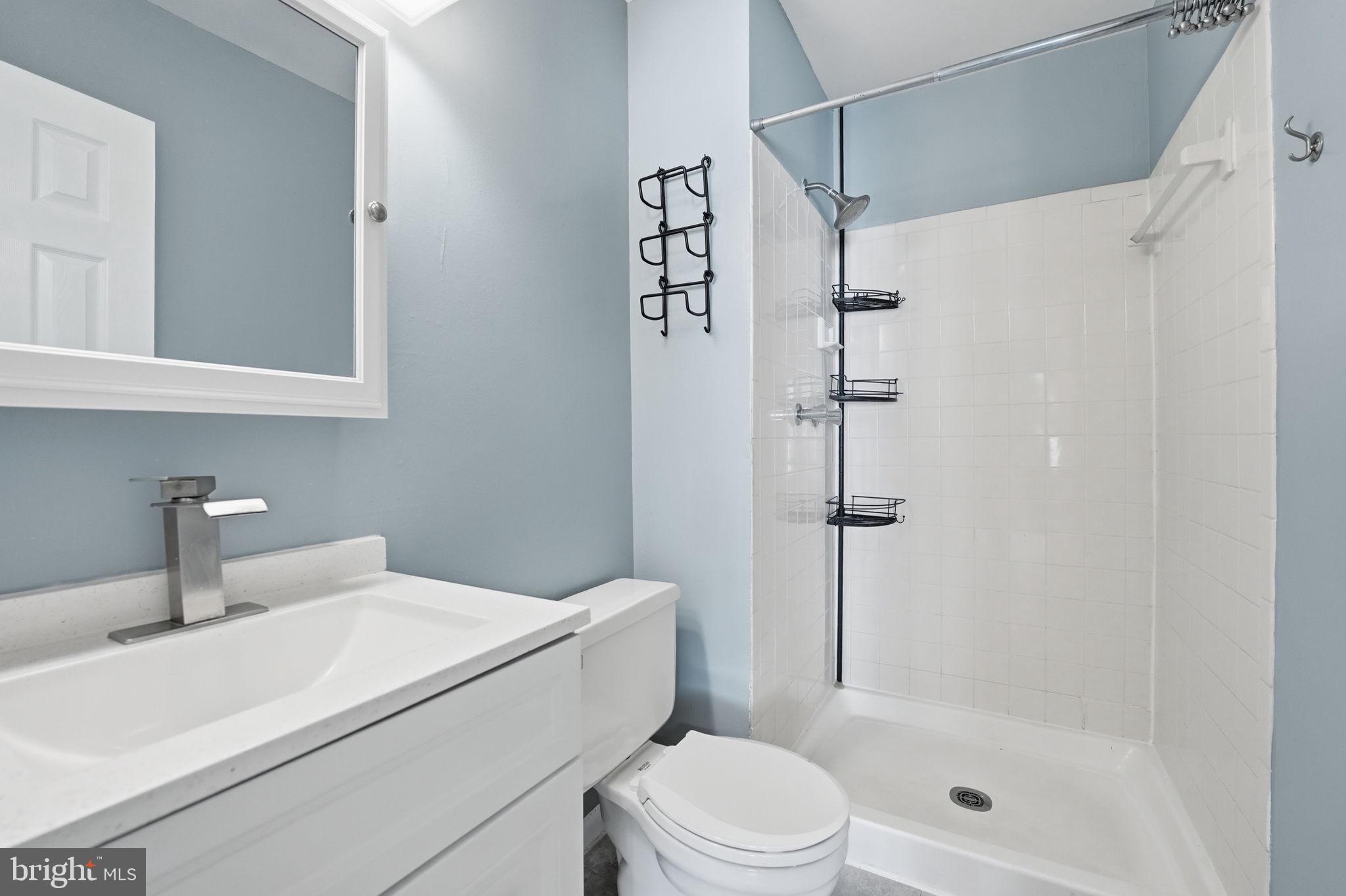 REFLECTION LAKE - Residential