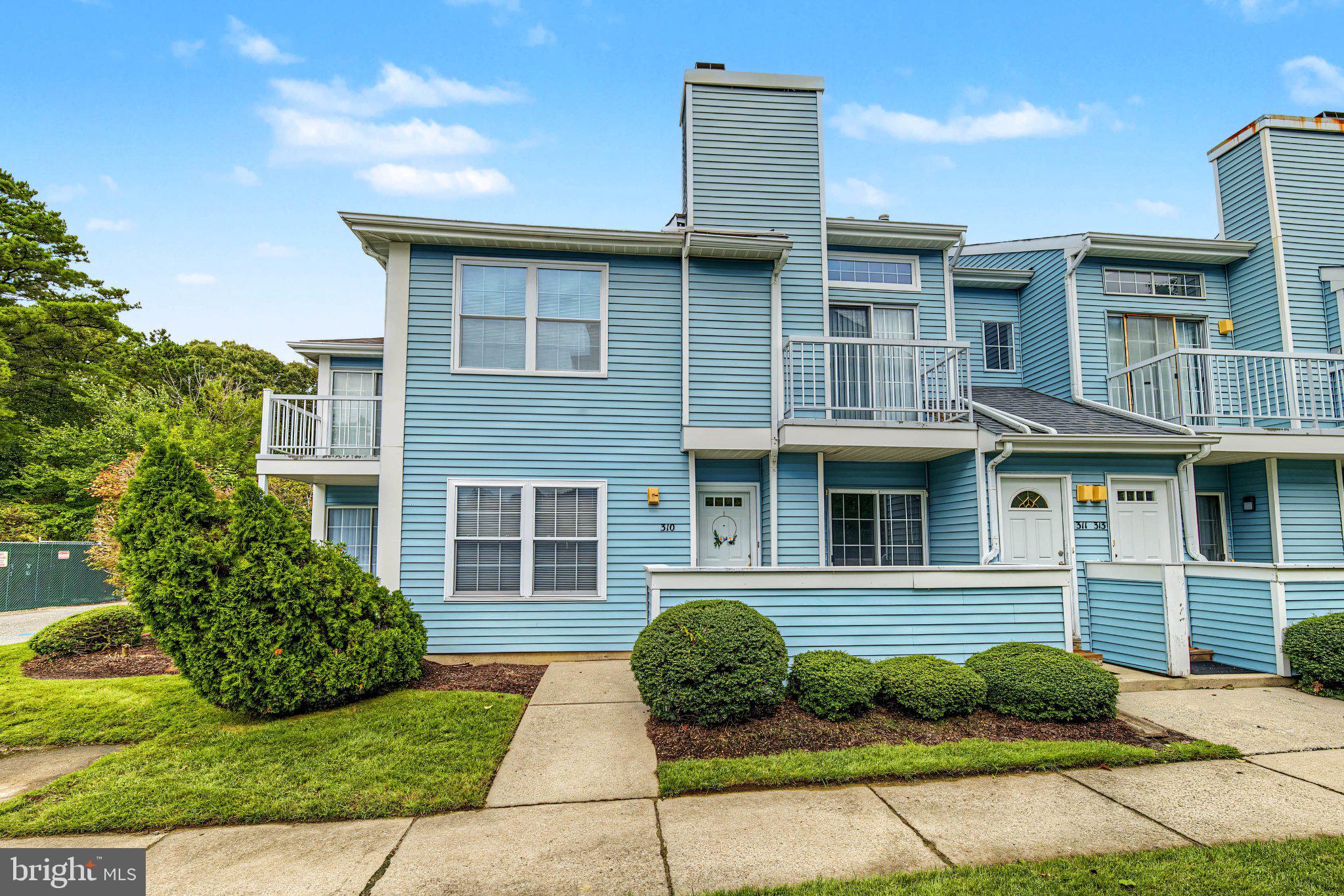 310 HEATHER CROFT 310