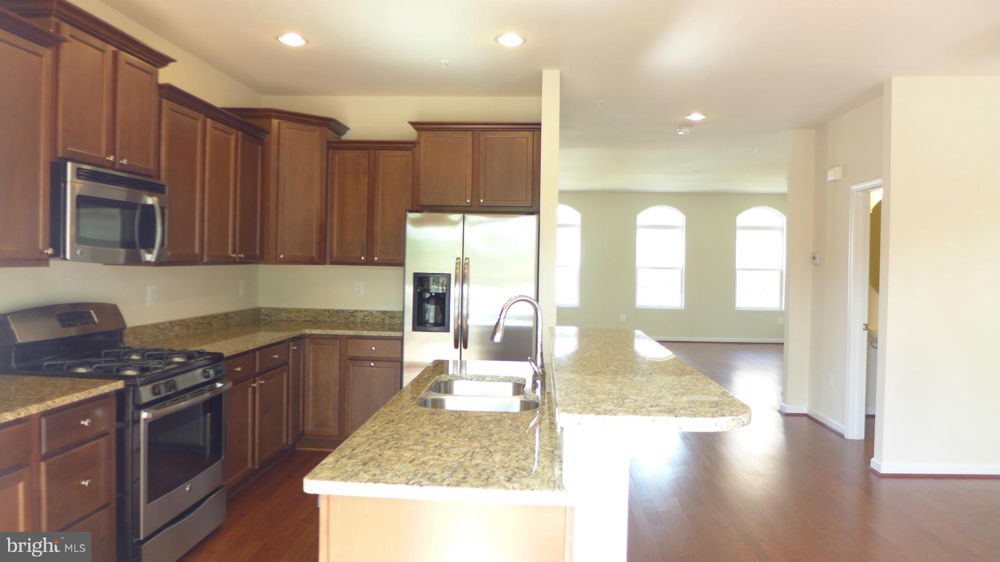 BEECH TREE NORTH VILLAGE - Residential Lease