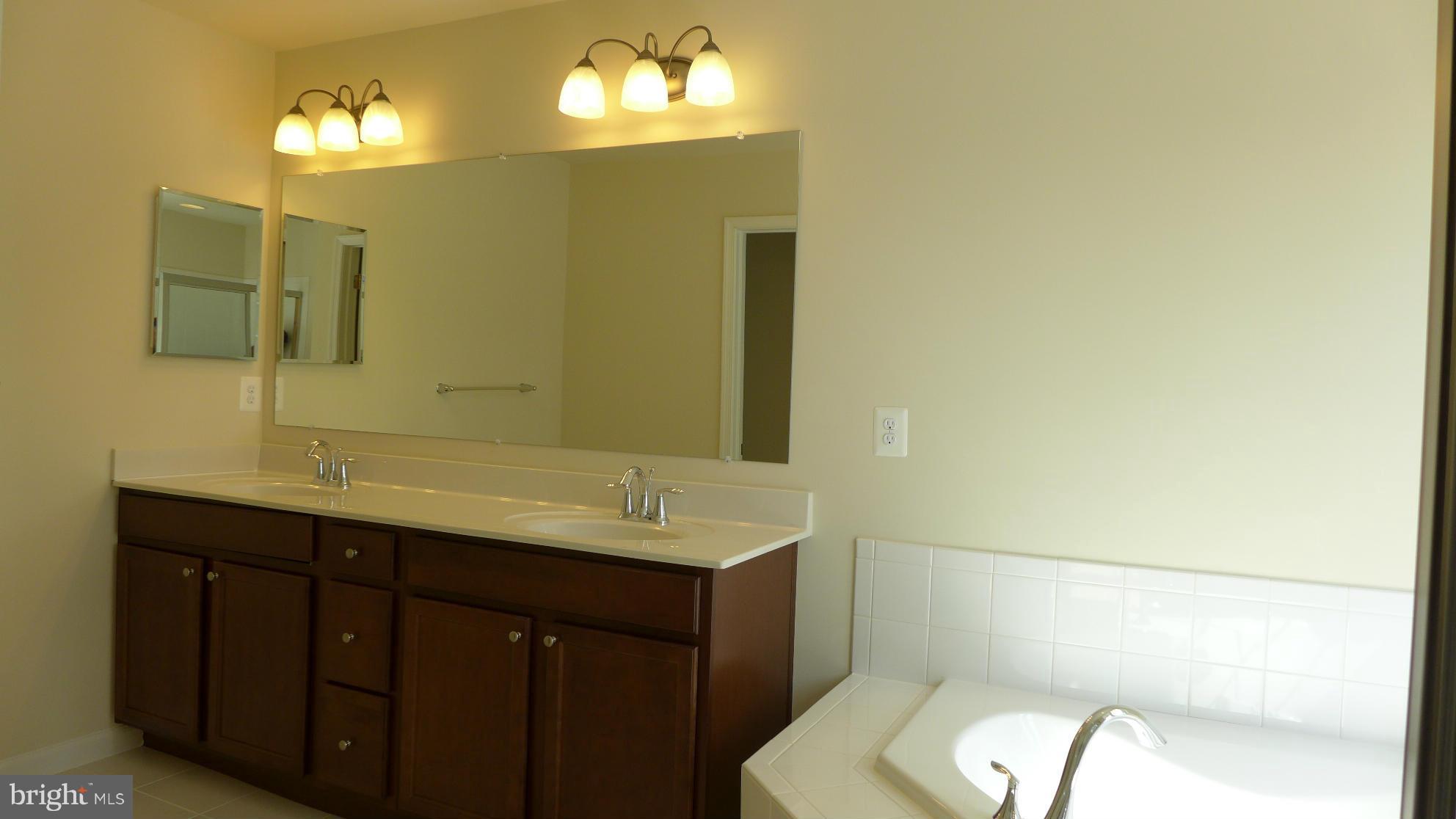 BEECH TREE NORTH VILLAGE - Residential Lease