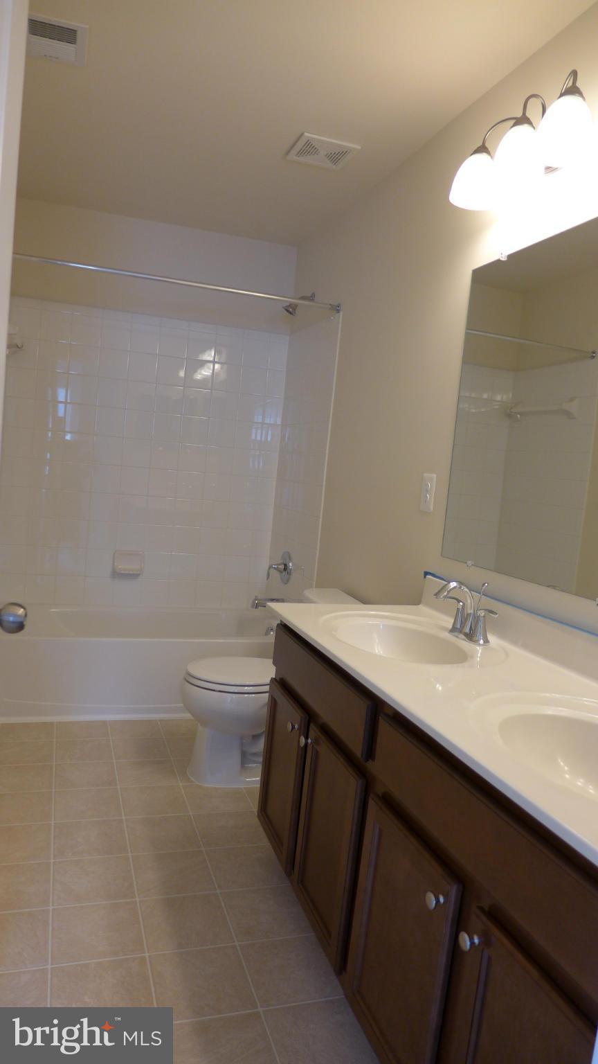 BEECH TREE NORTH VILLAGE - Residential Lease