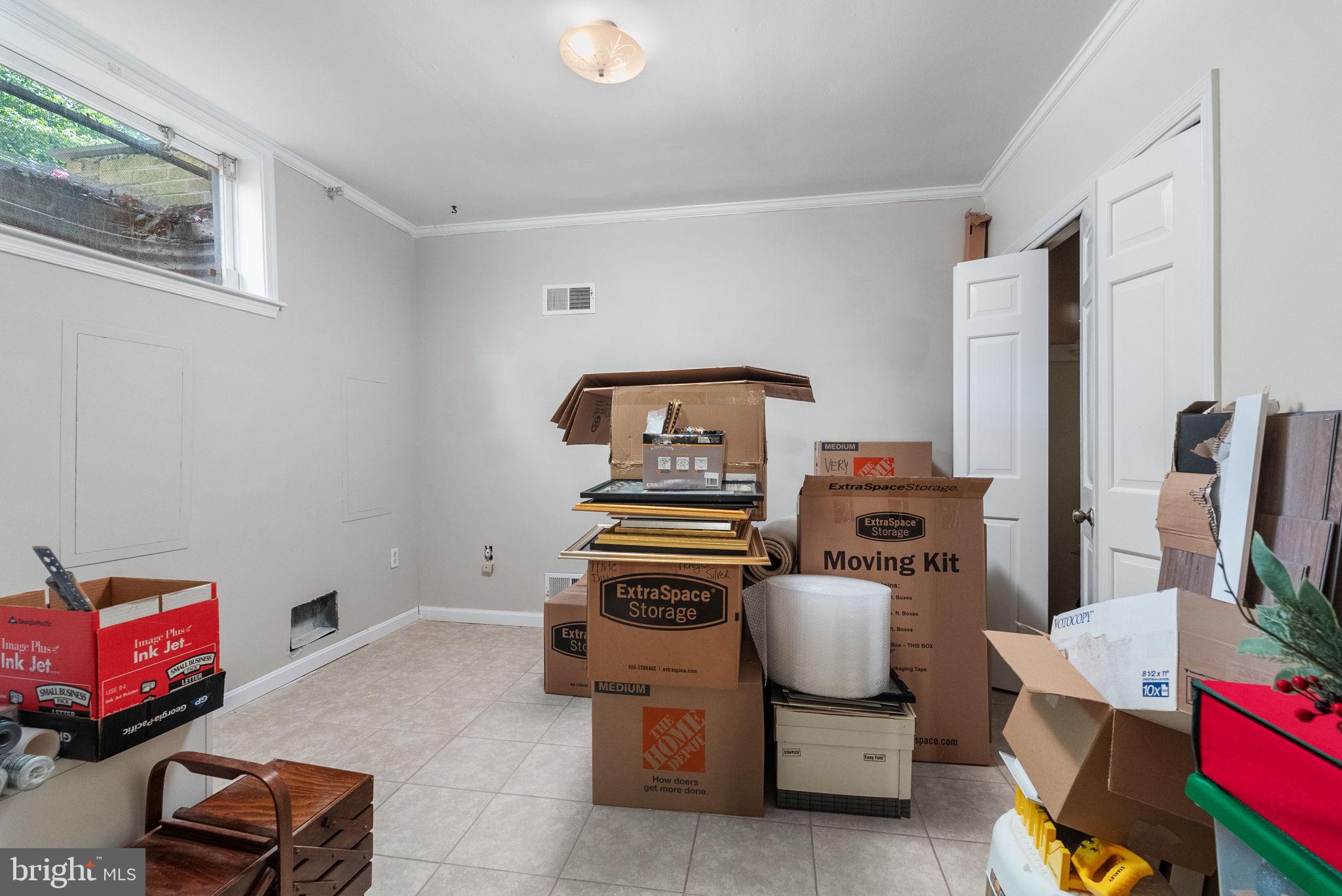 TANTALLON ON THE POTOMAC - Residential