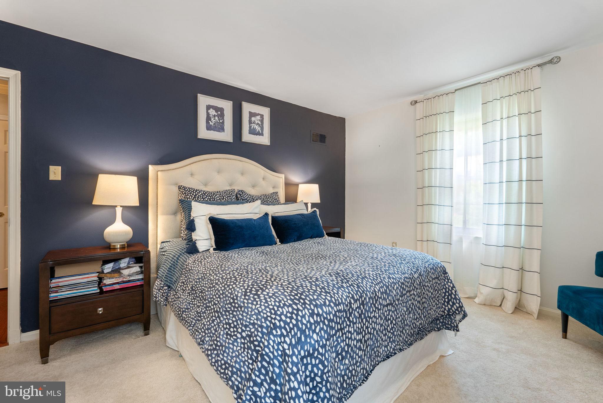 TANTALLON ON THE POTOMAC - Residential