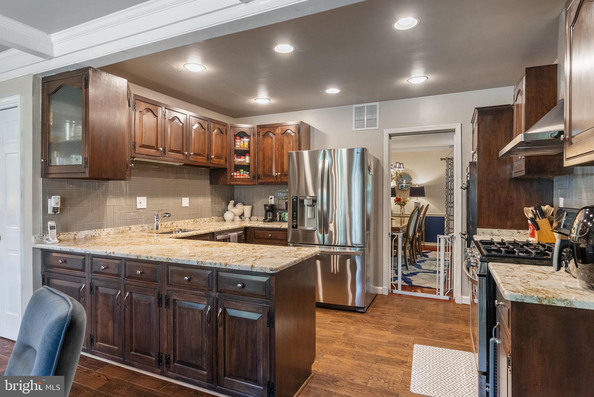 TANTALLON ON THE POTOMAC - Residential