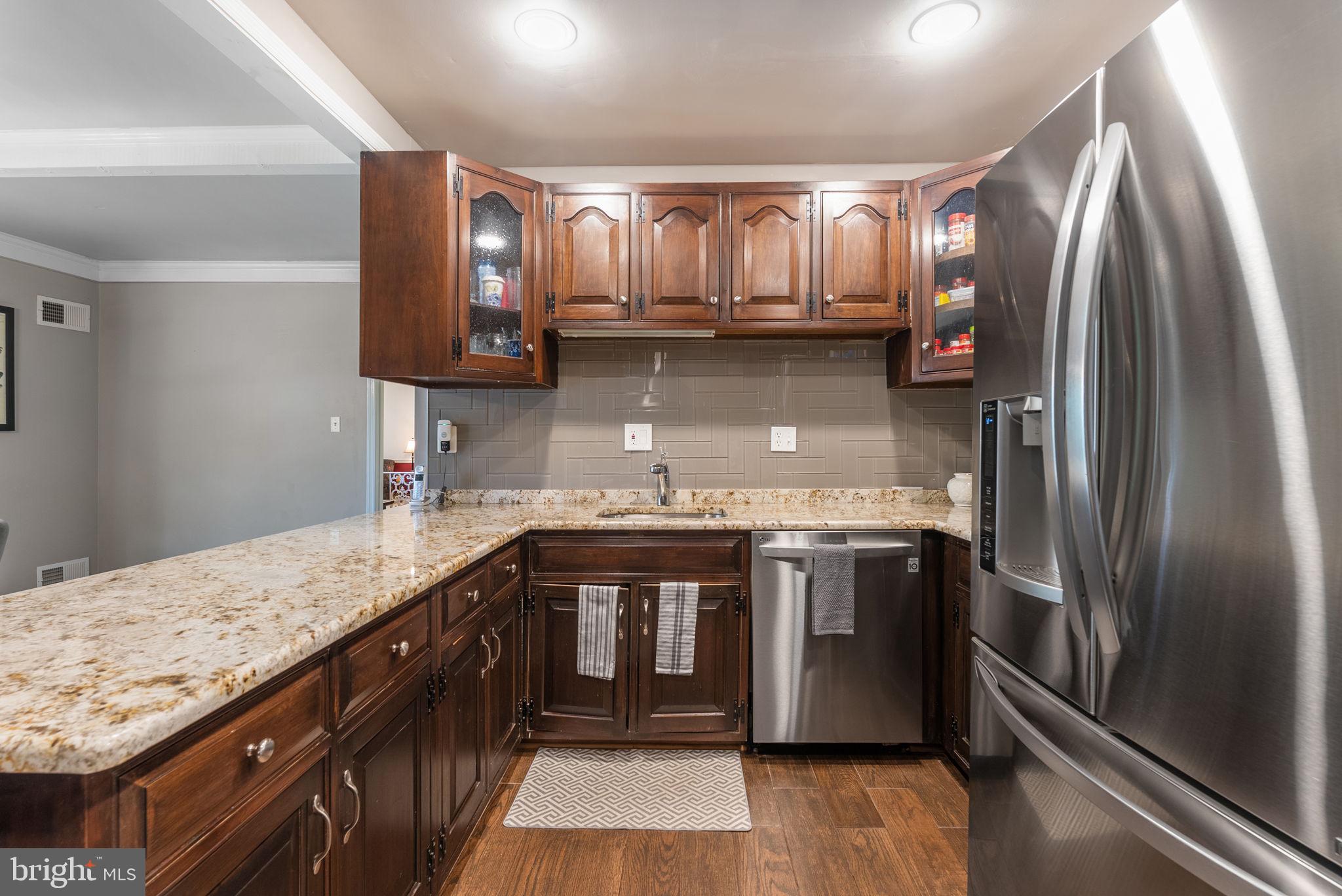 TANTALLON ON THE POTOMAC - Residential