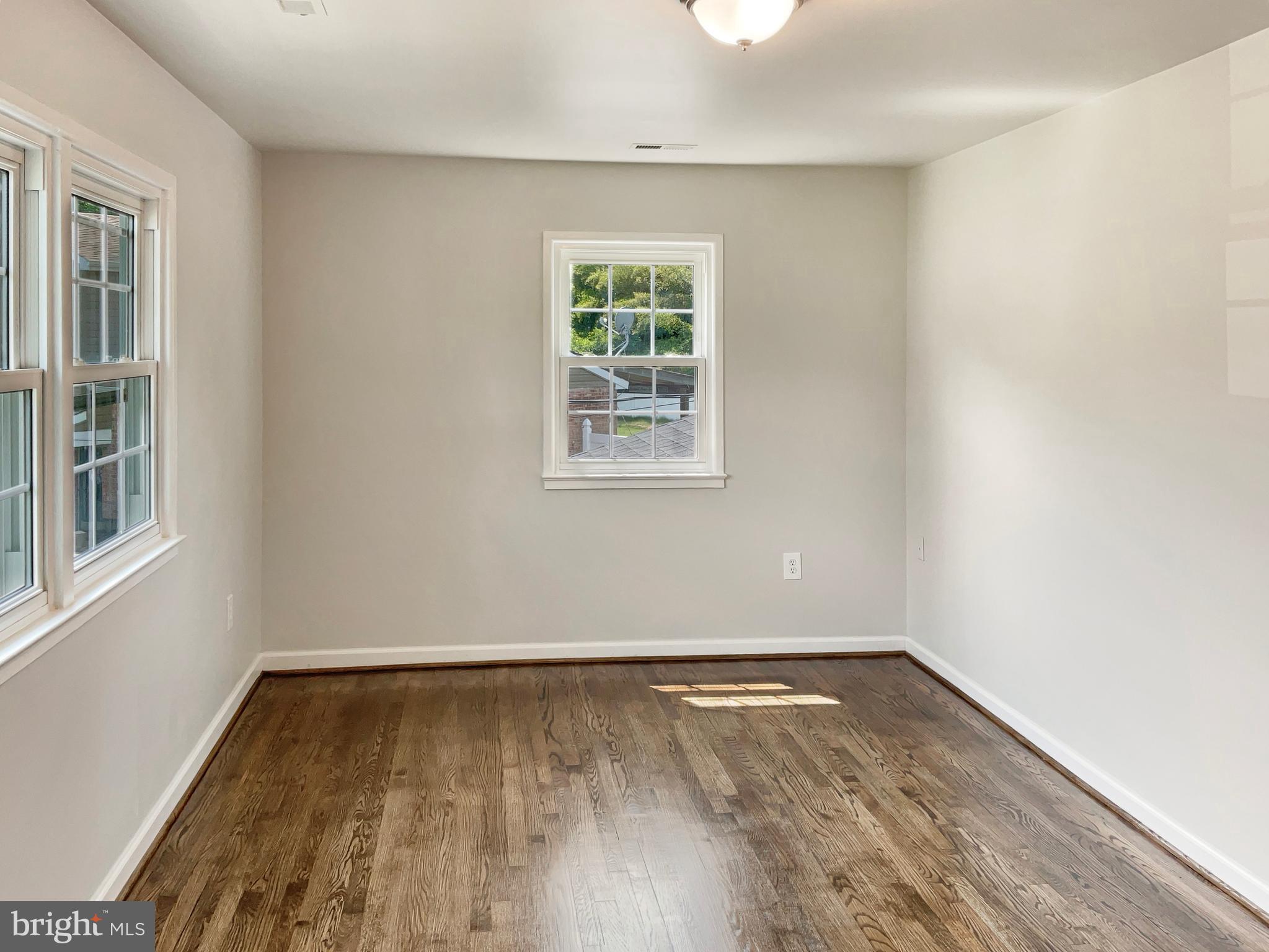 4160 NICHOLS COURT