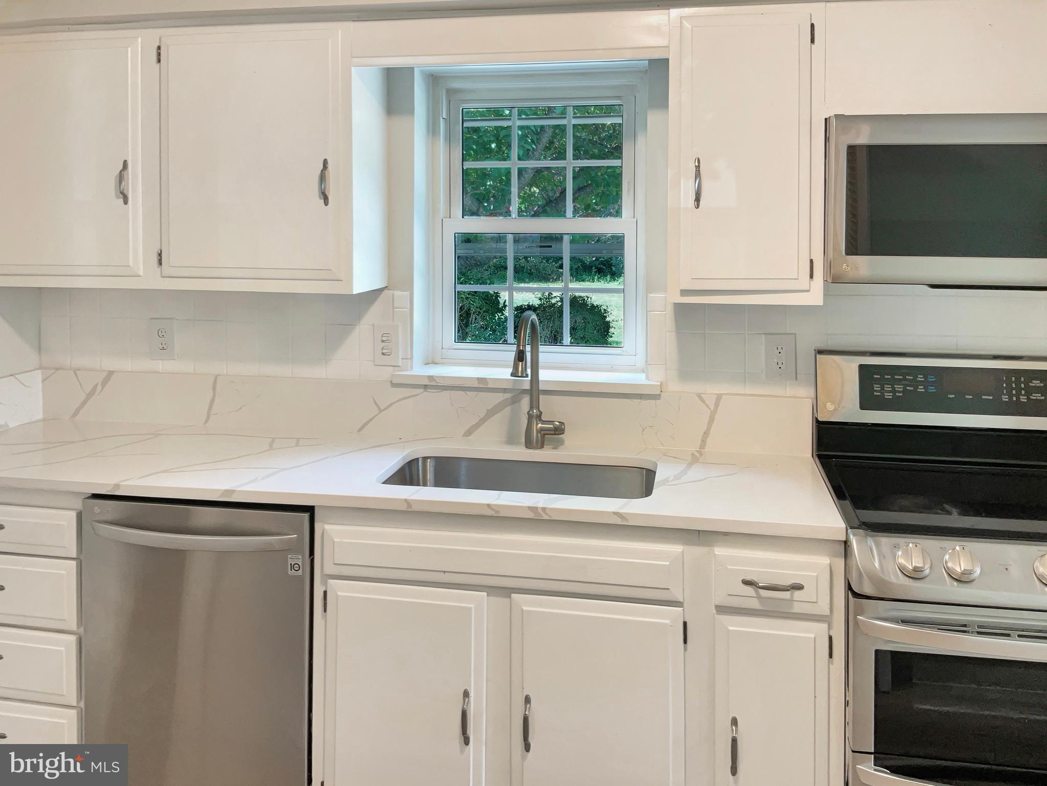 PRINCE WILLIAM ESTATES - Residential