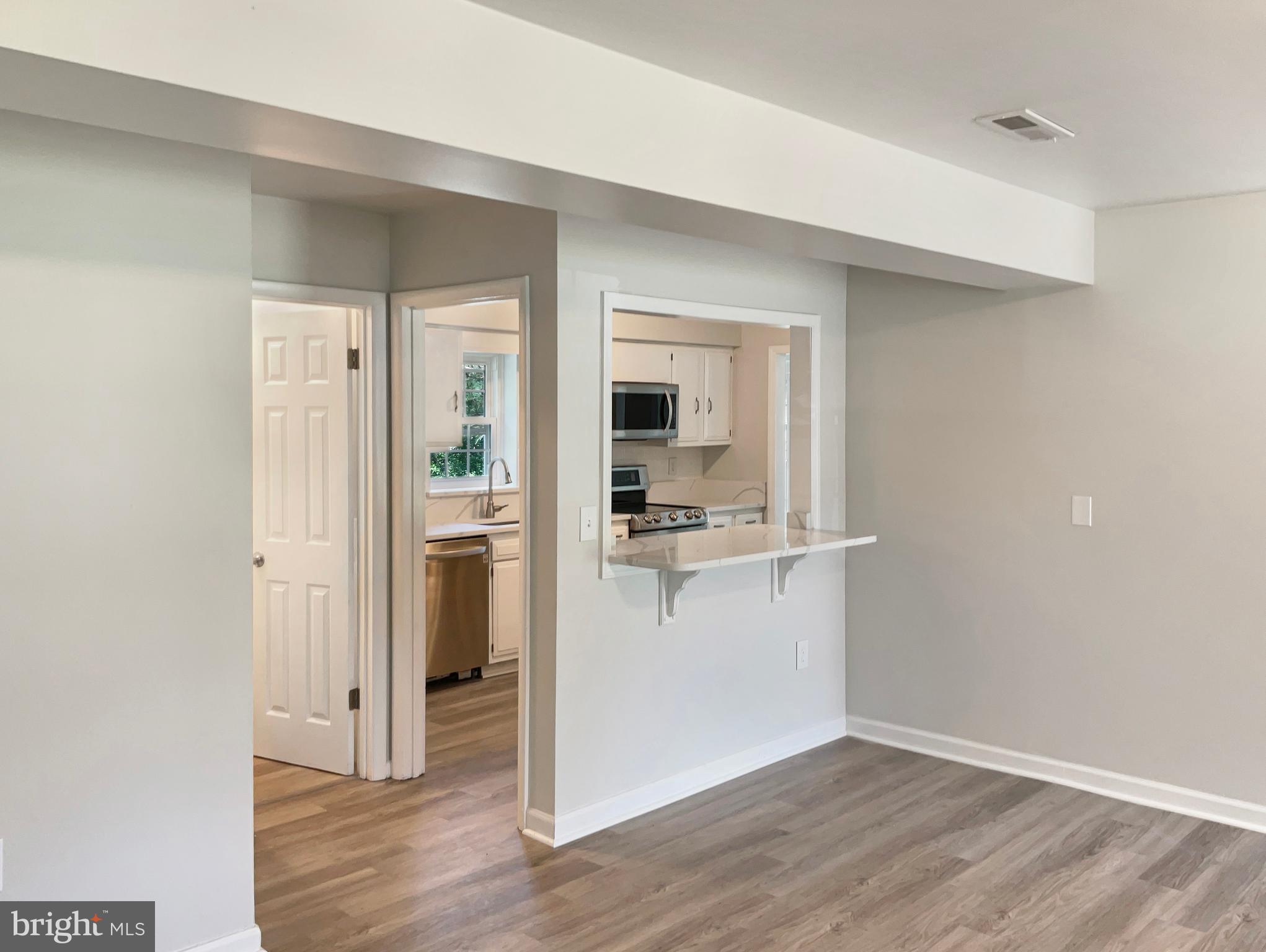 PRINCE WILLIAM ESTATES - Residential