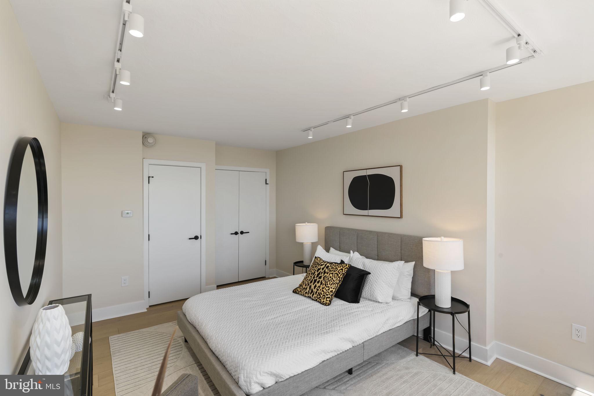 SUTTON TERRACE - Residential