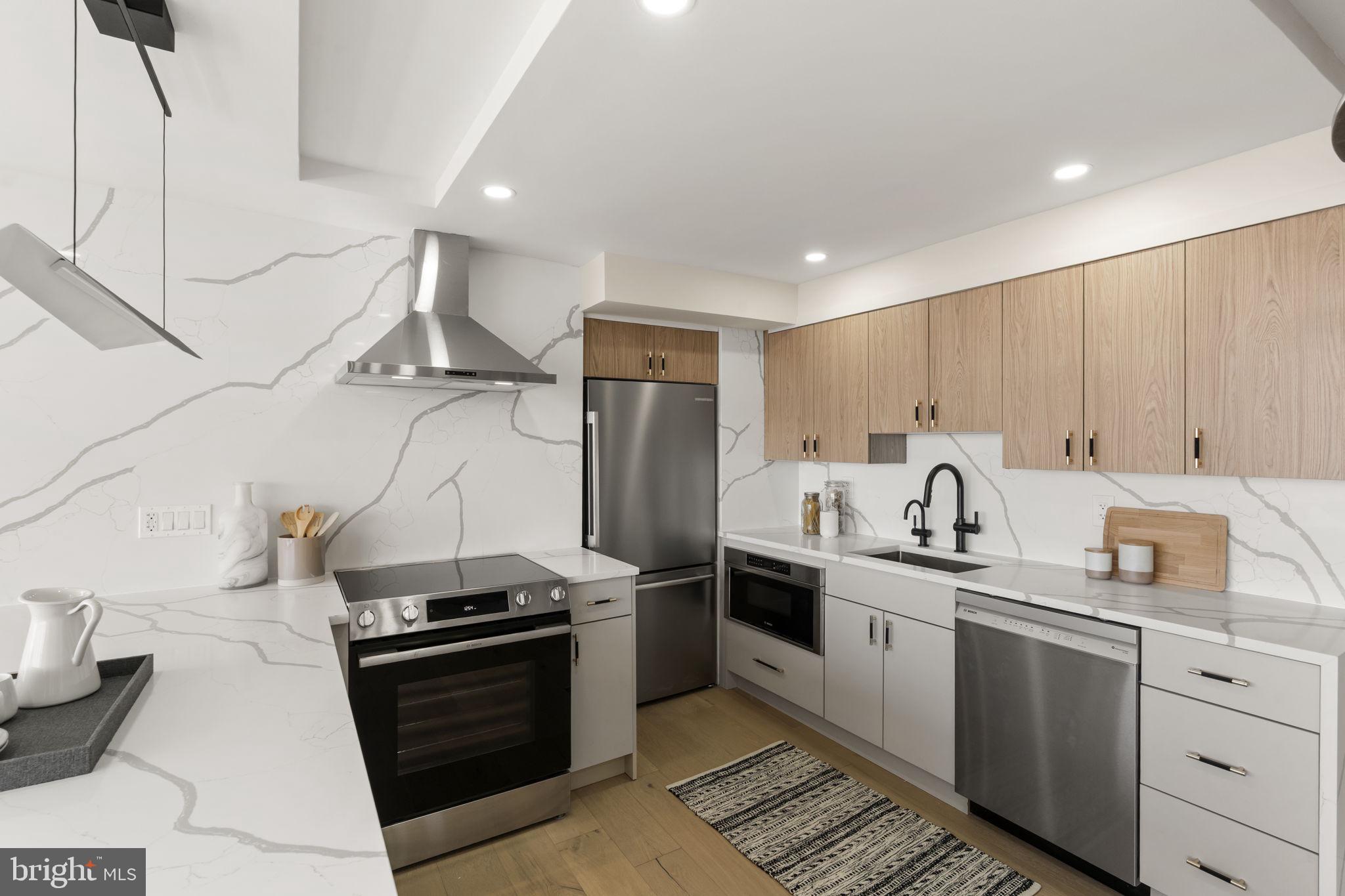 SUTTON TERRACE - Residential