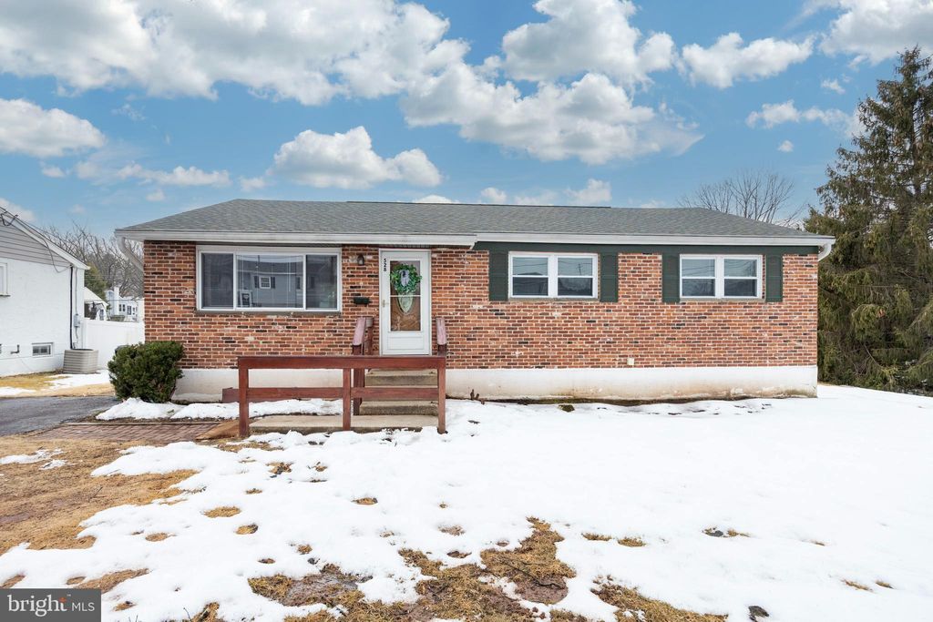 Photo of 528 Virginia Avenue, PHOENIXVILLE, PA 19460 (MLS # PACT2116406)