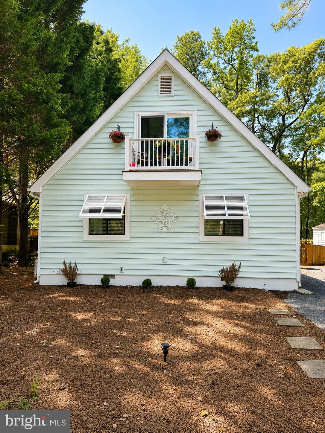 72 NEWPORT DRIVE