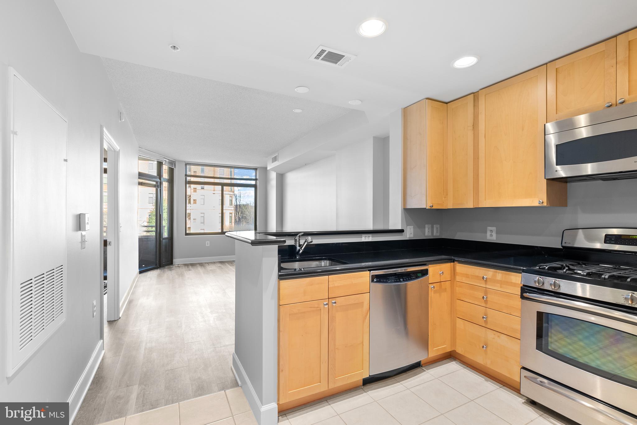 3650 S GLEBE ROAD 250