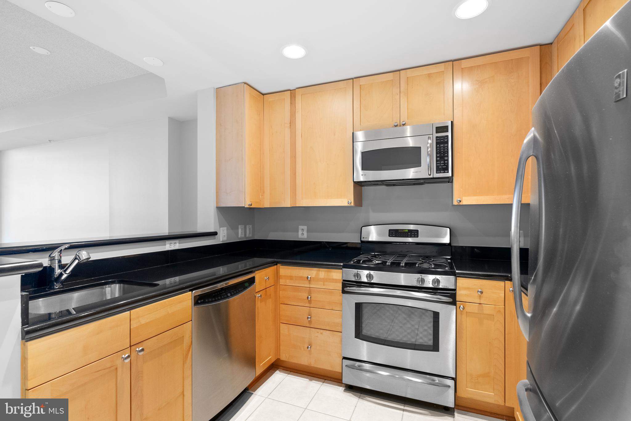 3650 S GLEBE ROAD 250