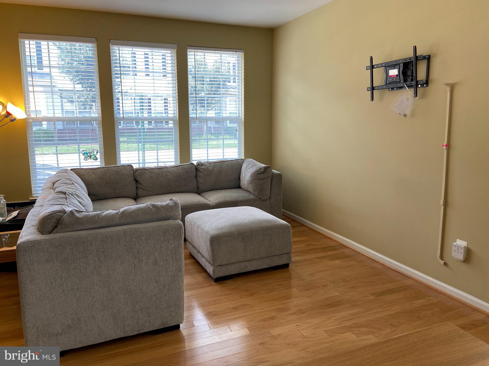 BELMONT GREENE CONDO - Residential Lease
