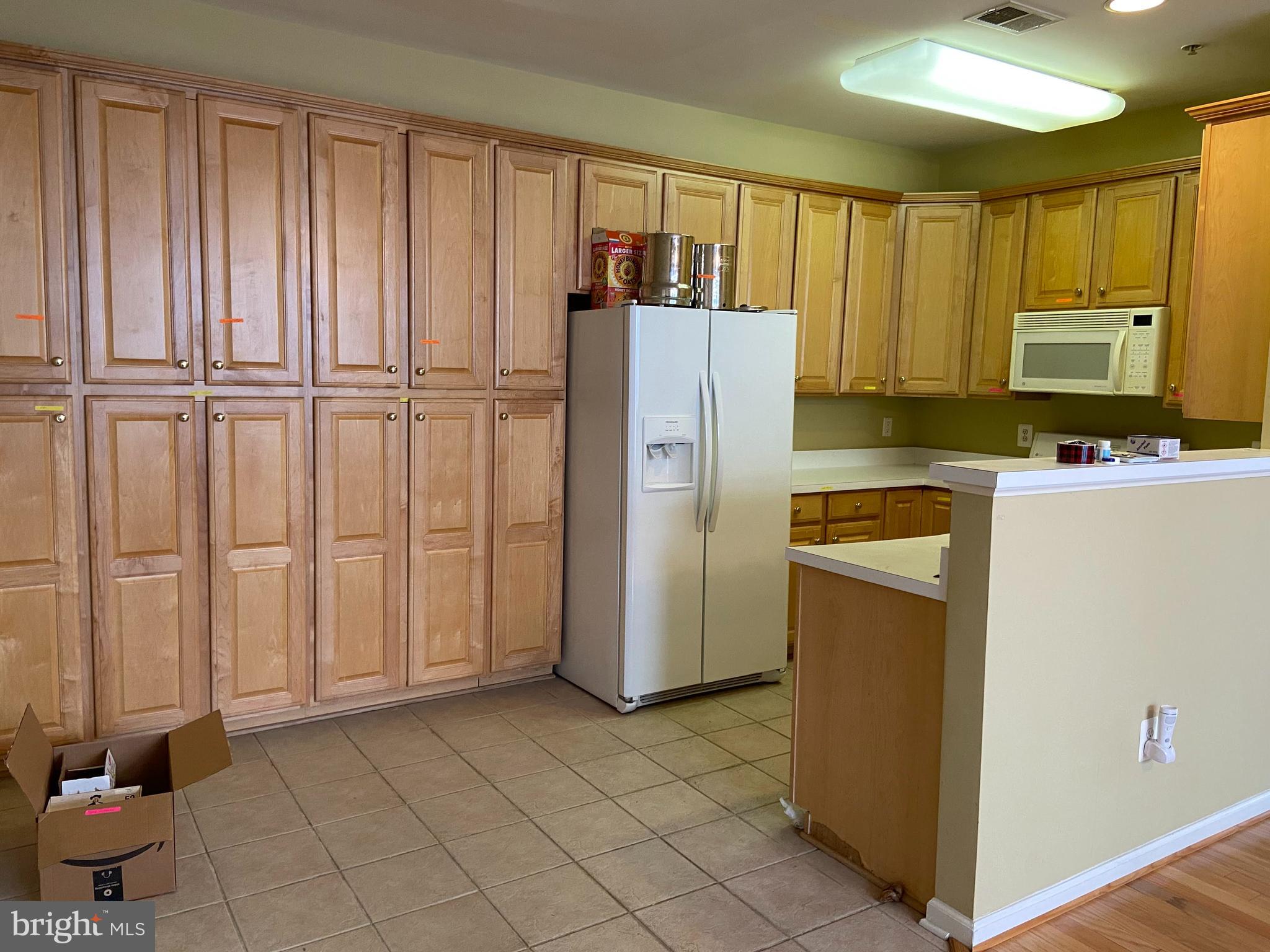 BELMONT GREENE CONDO - Residential Lease