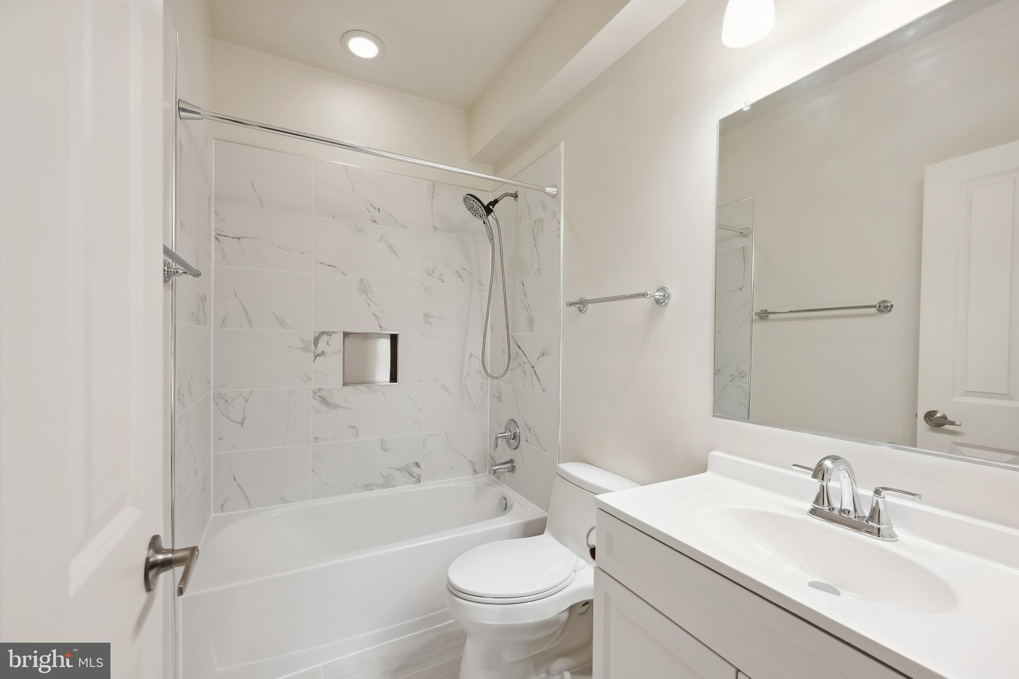 CARRINGTON - Residential