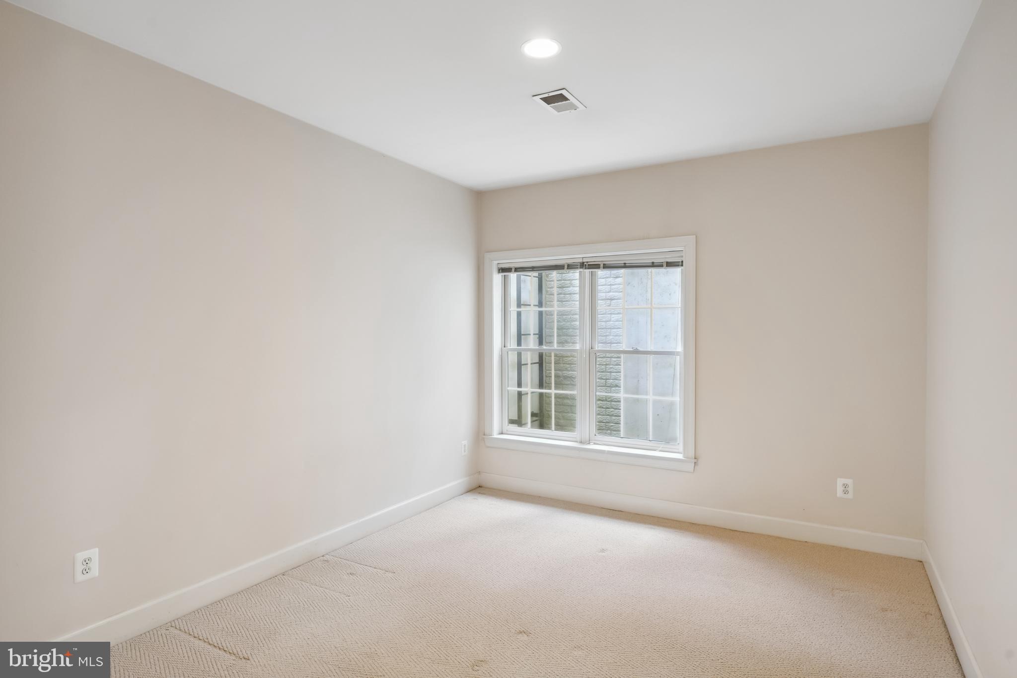 CARRINGTON - Residential