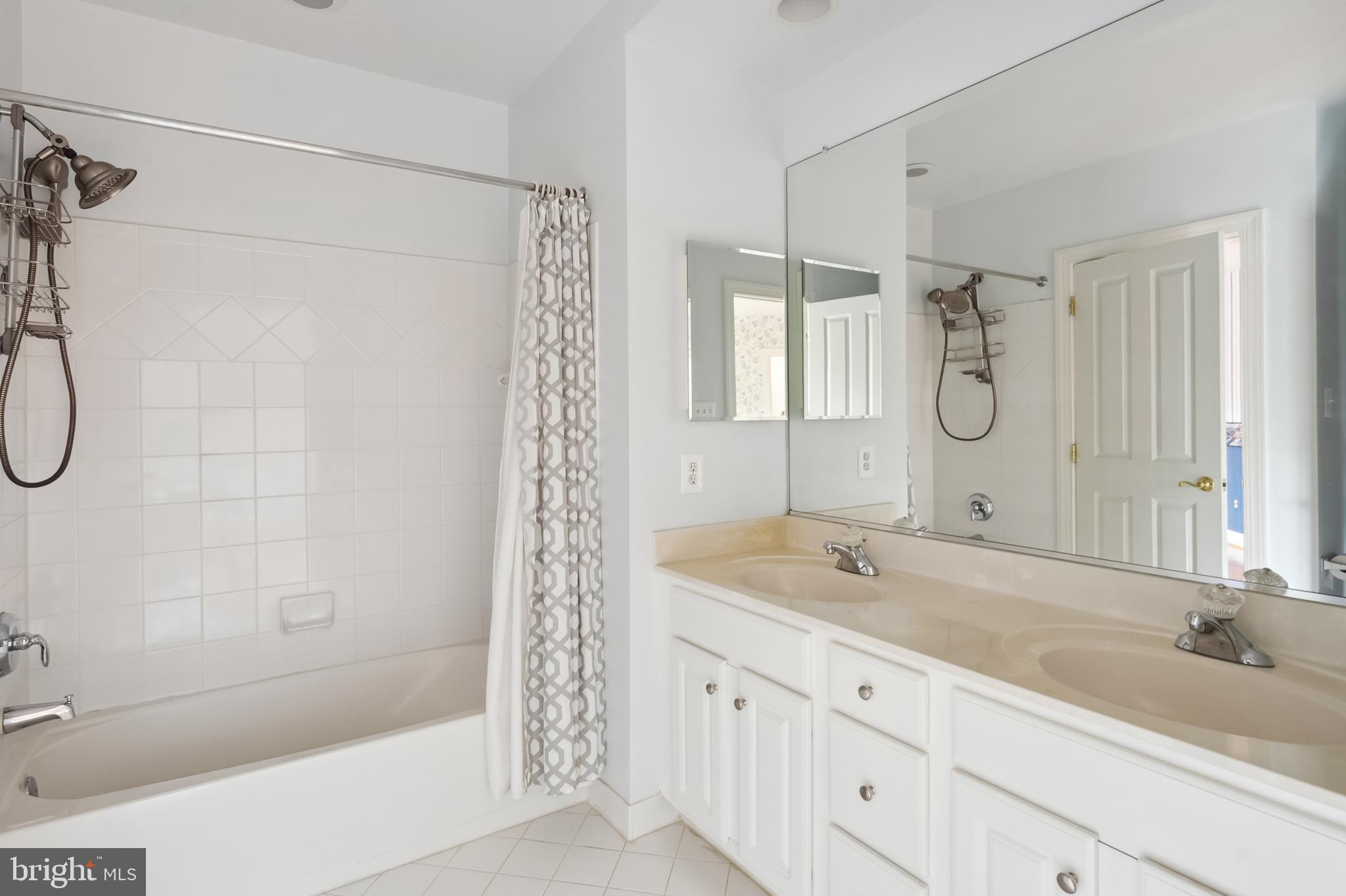 CARRINGTON - Residential