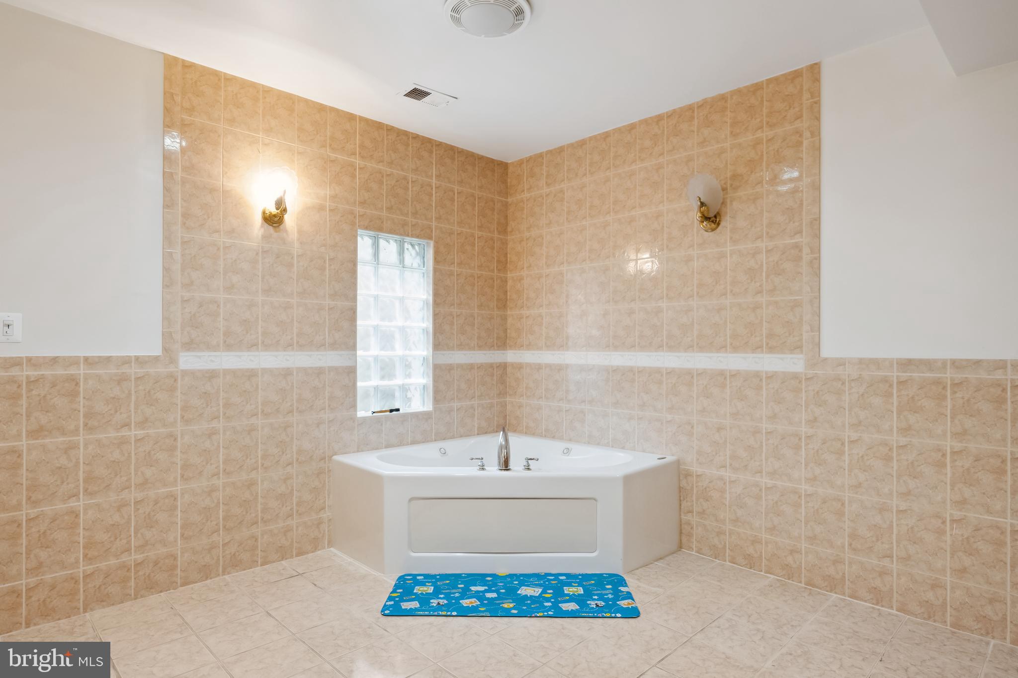 CARRINGTON - Residential