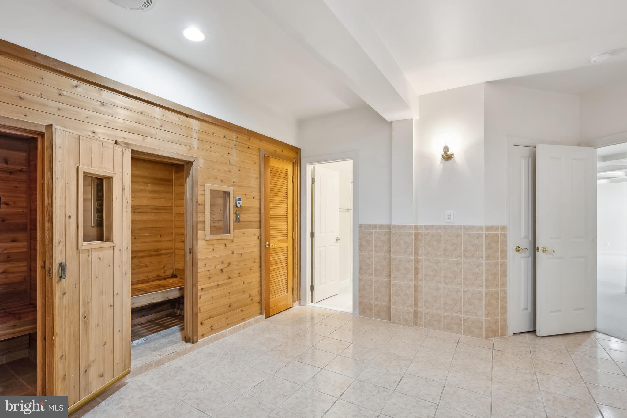 CARRINGTON - Residential