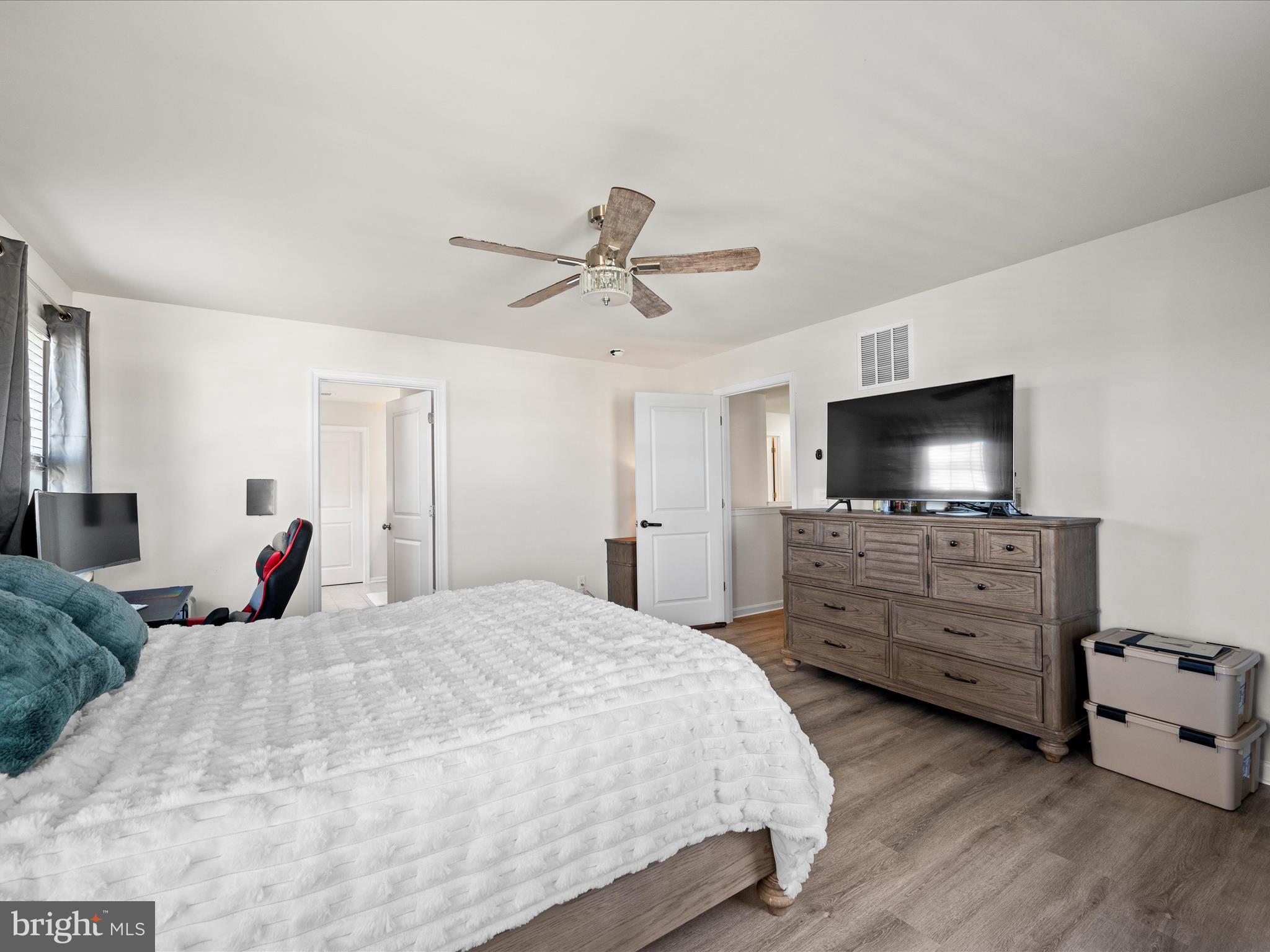 HERMITAGE - Residential