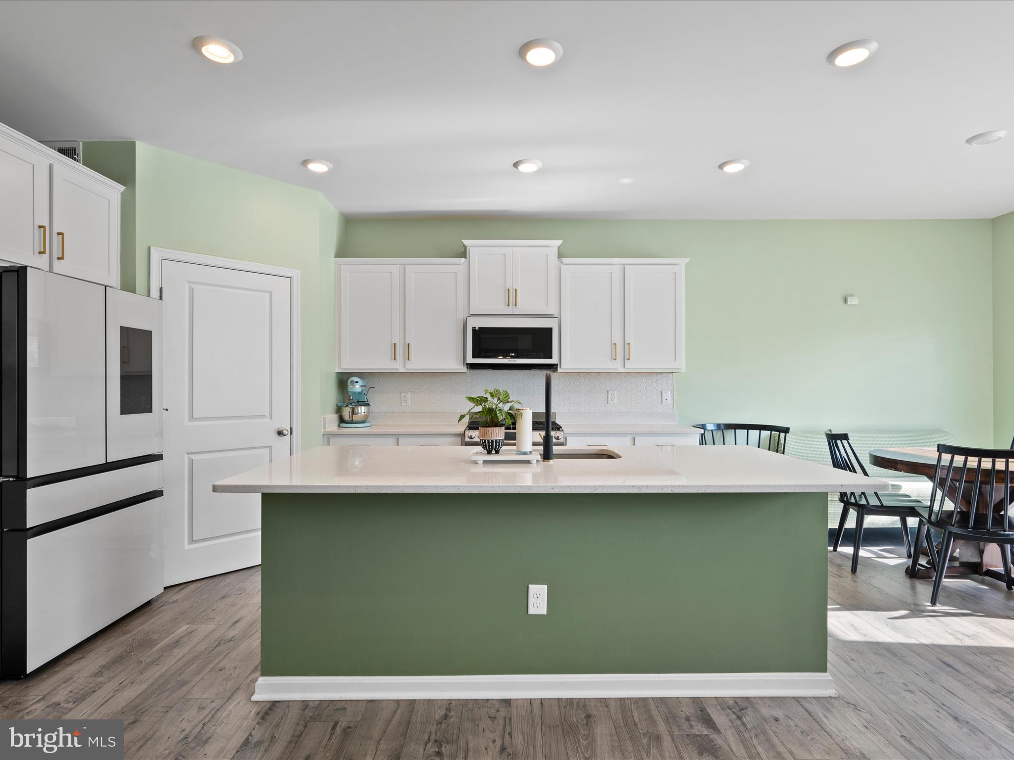 HERMITAGE - Residential