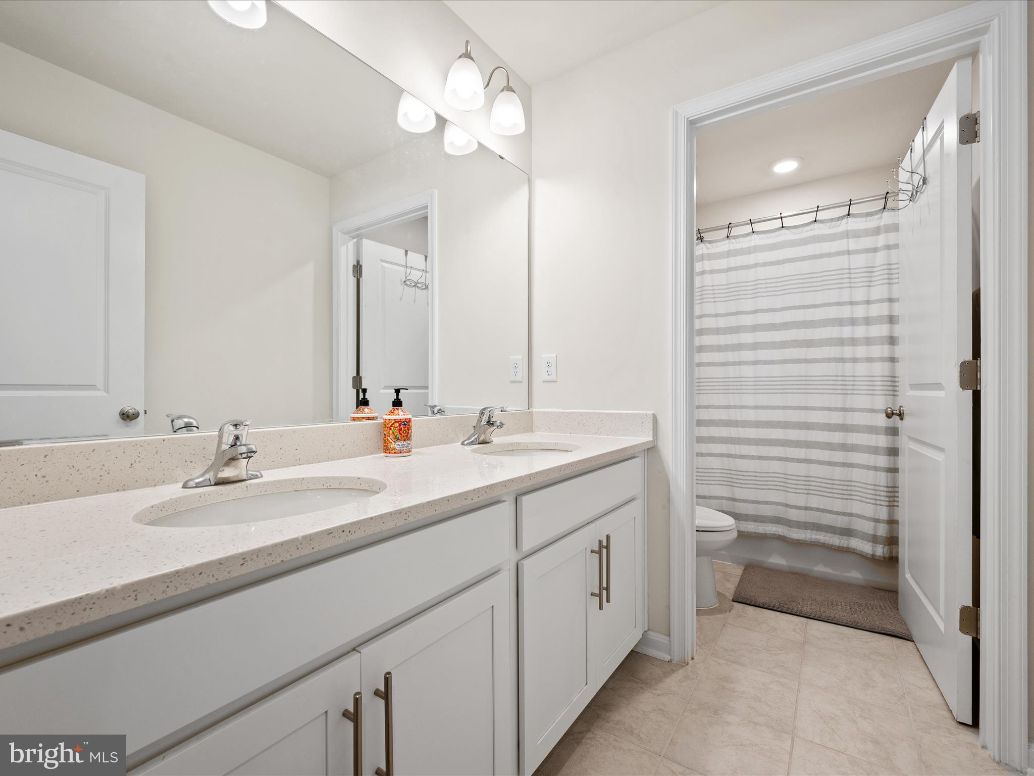 HERMITAGE - Residential