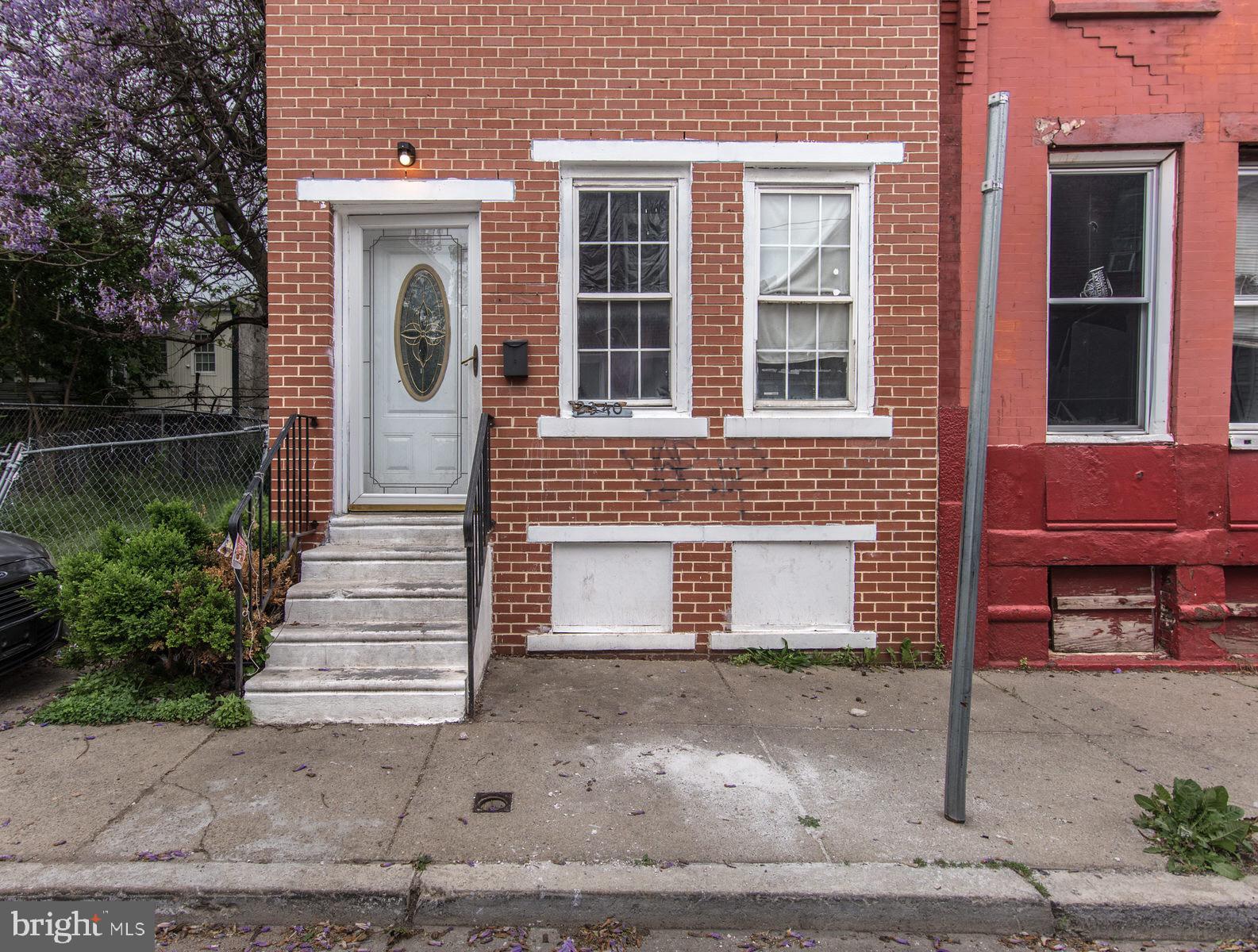 2340 N VAN PELT STREET