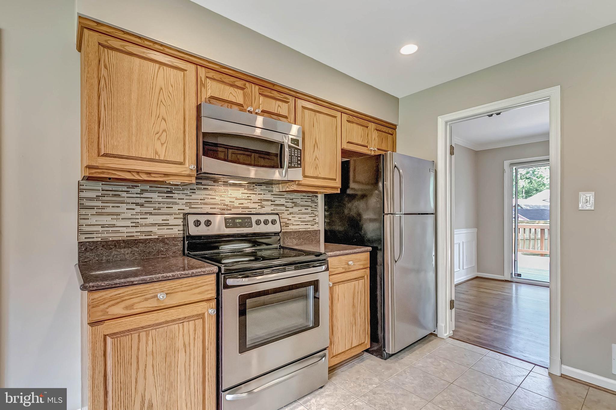 TYSONS VALLEY - Residential Lease