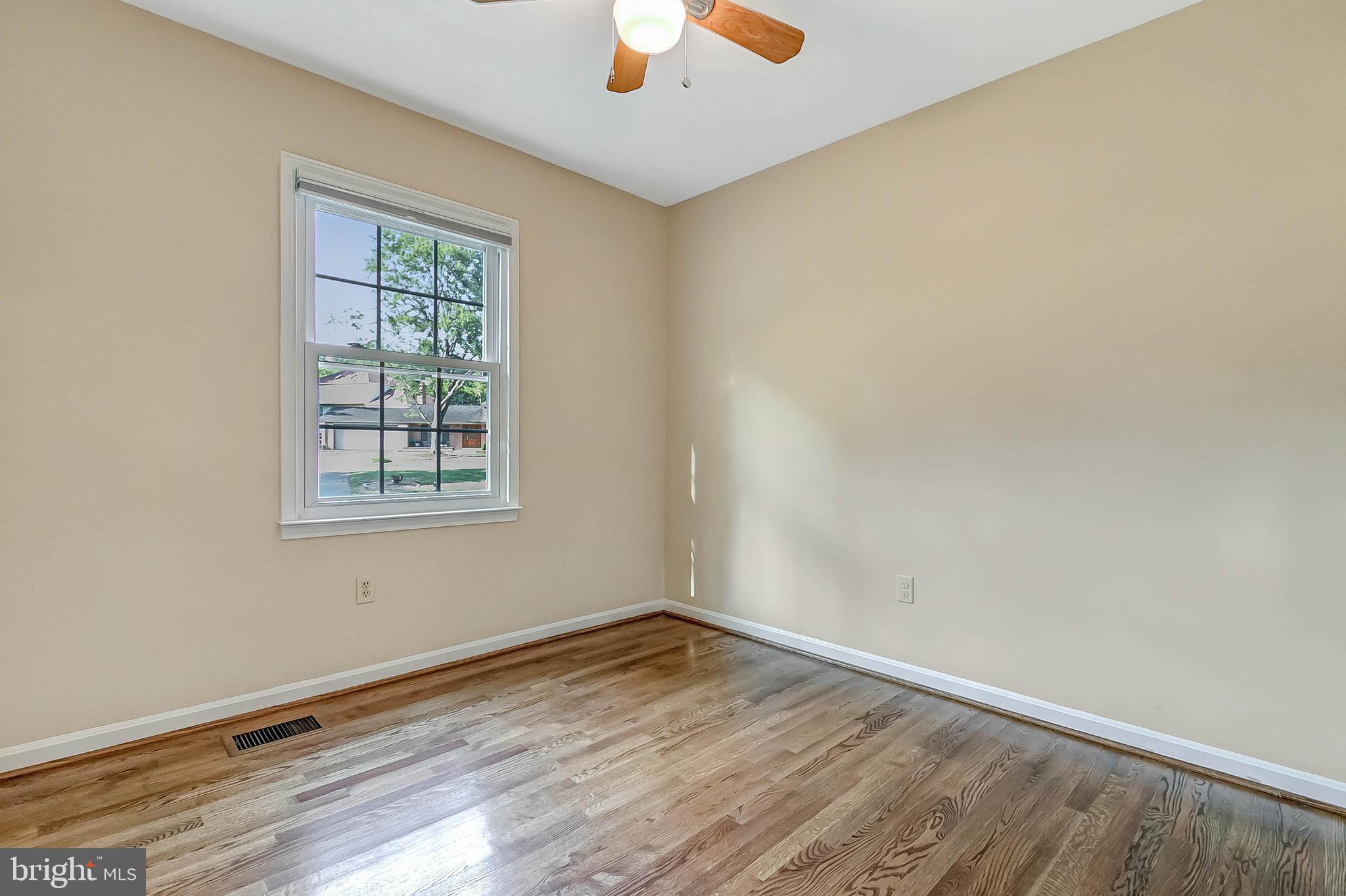 TYSONS VALLEY - Residential Lease