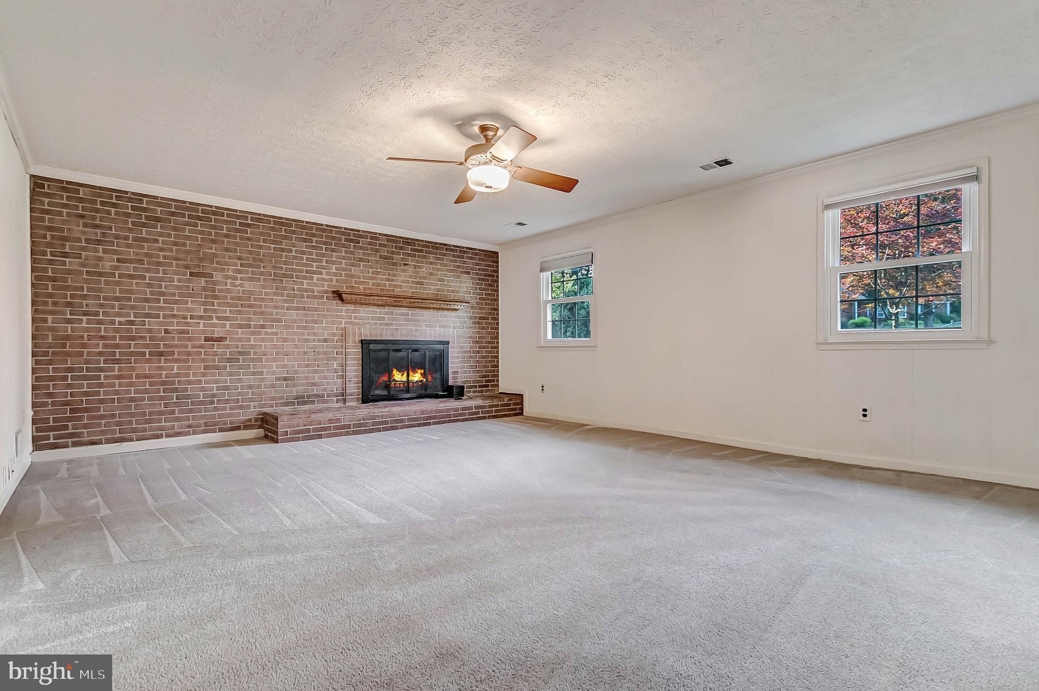 TYSONS VALLEY - Residential Lease