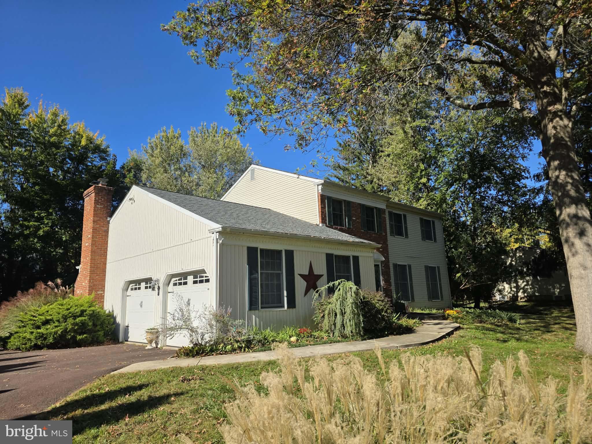 134 ROYAL AVENUE