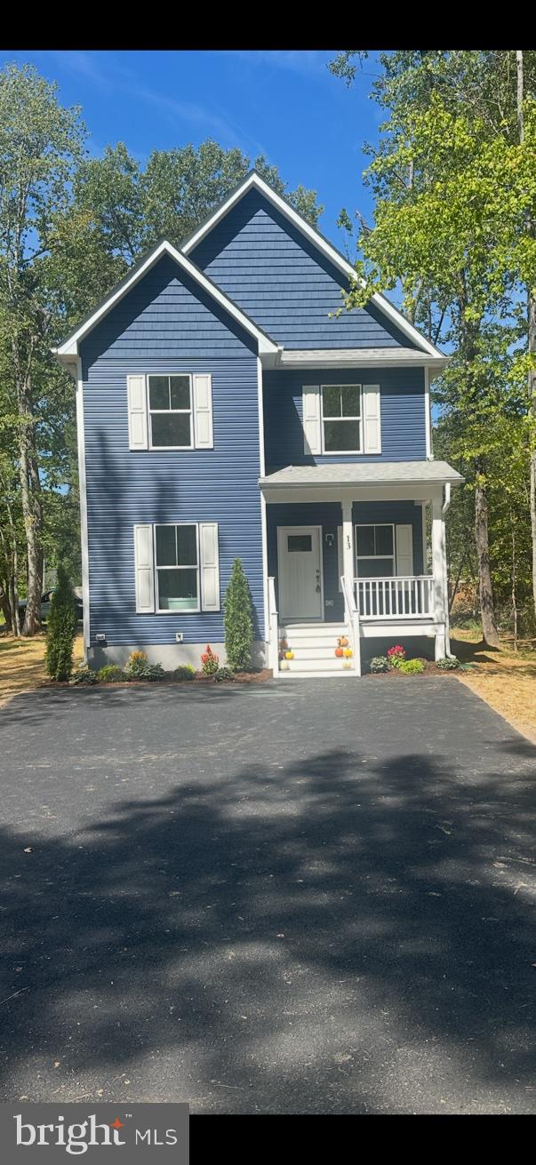 13 LAUREL LANE