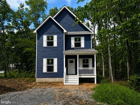 Homes For Sale - 13 Laurel Lane<br/> COLONIAL BEACH, VA 22443