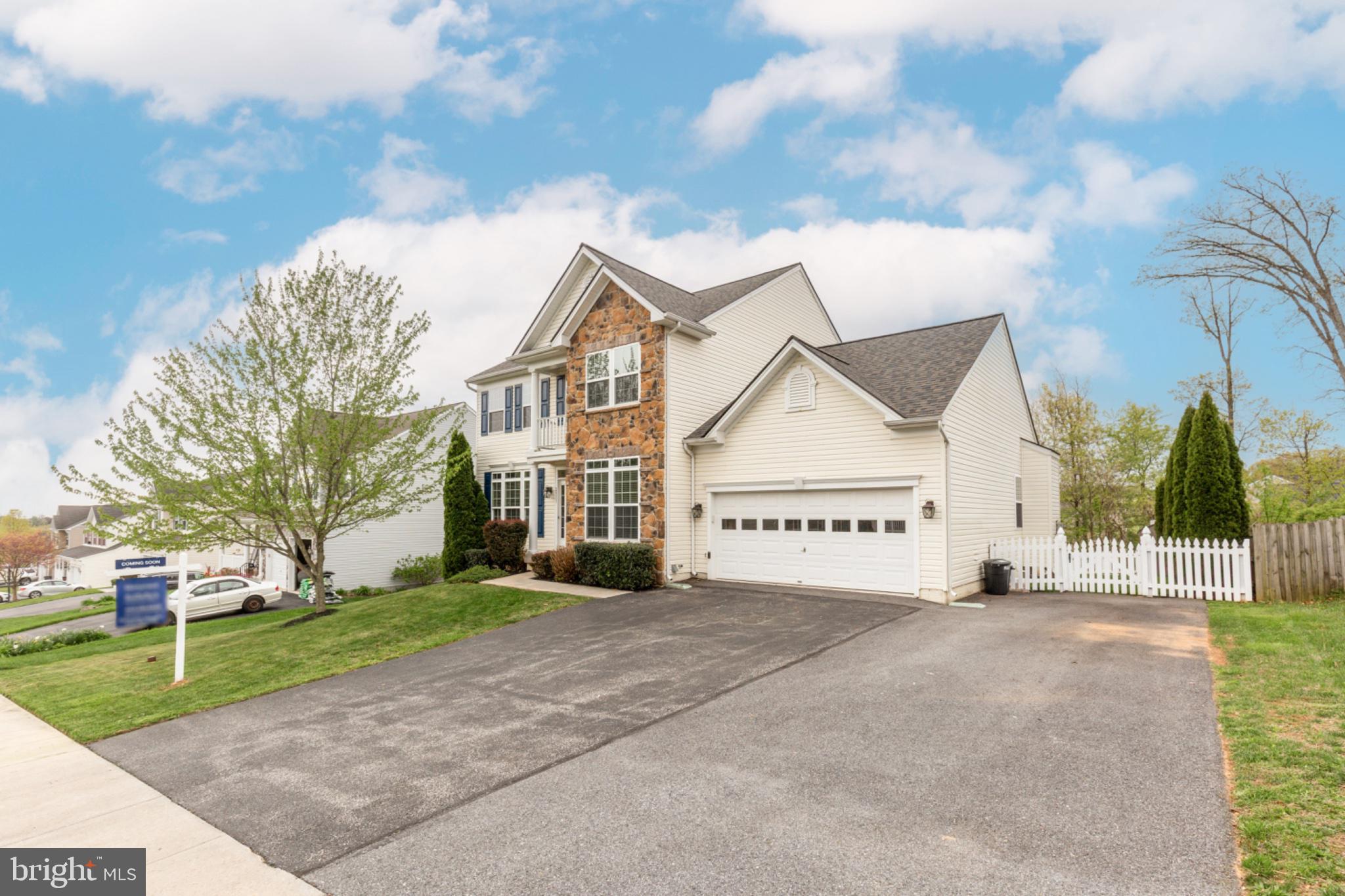 MANCHESTER FARMS - Residential