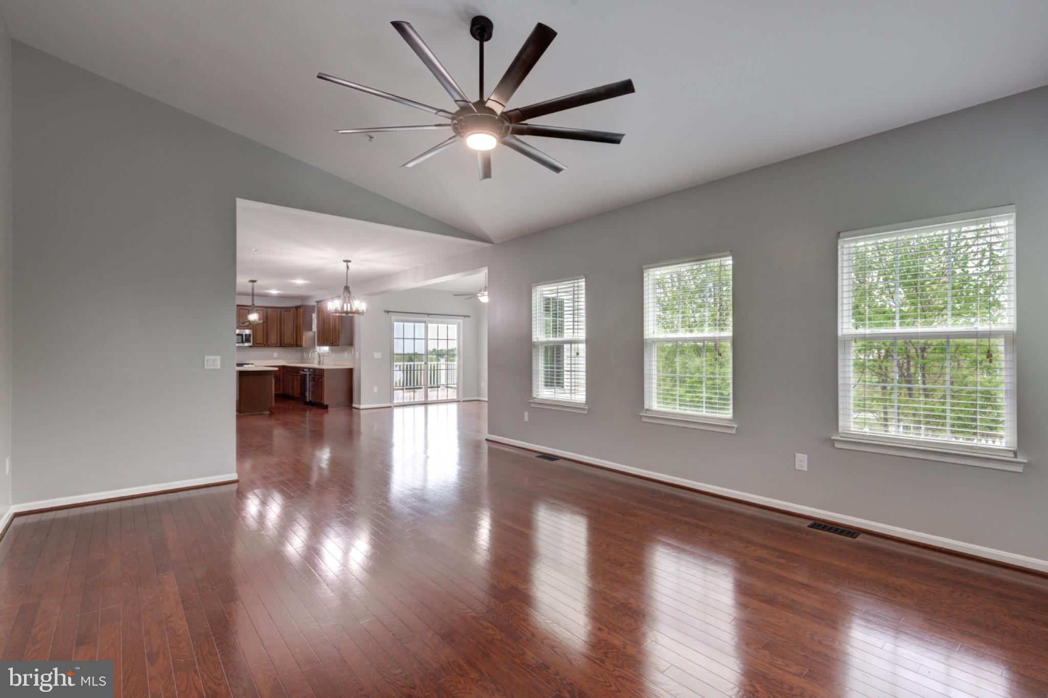 MANCHESTER FARMS - Residential