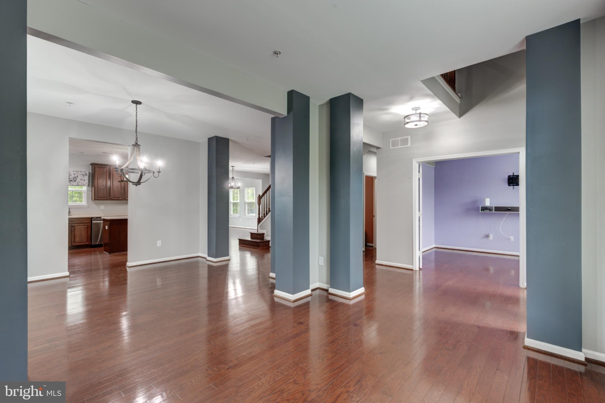 MANCHESTER FARMS - Residential