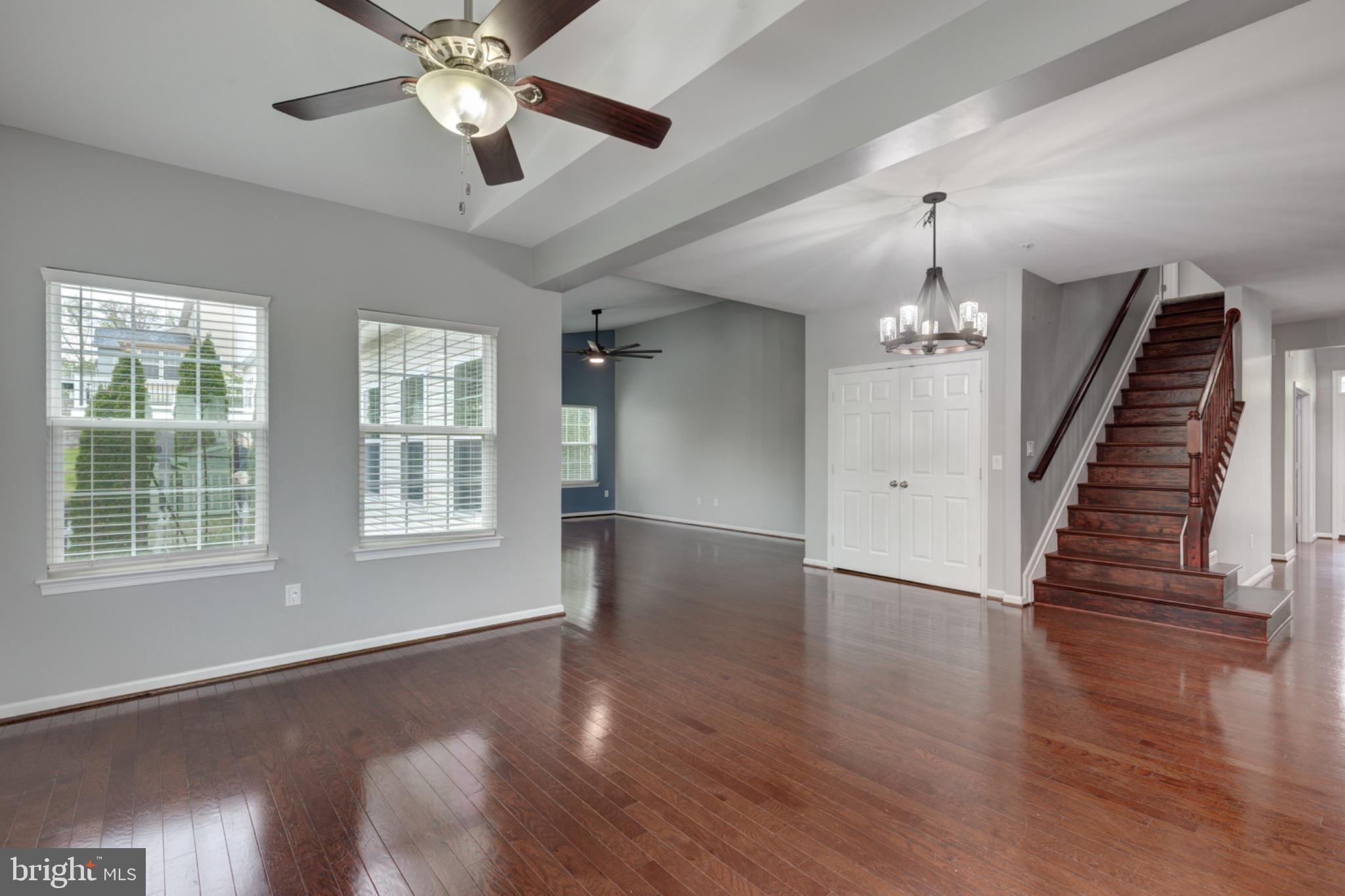 MANCHESTER FARMS - Residential