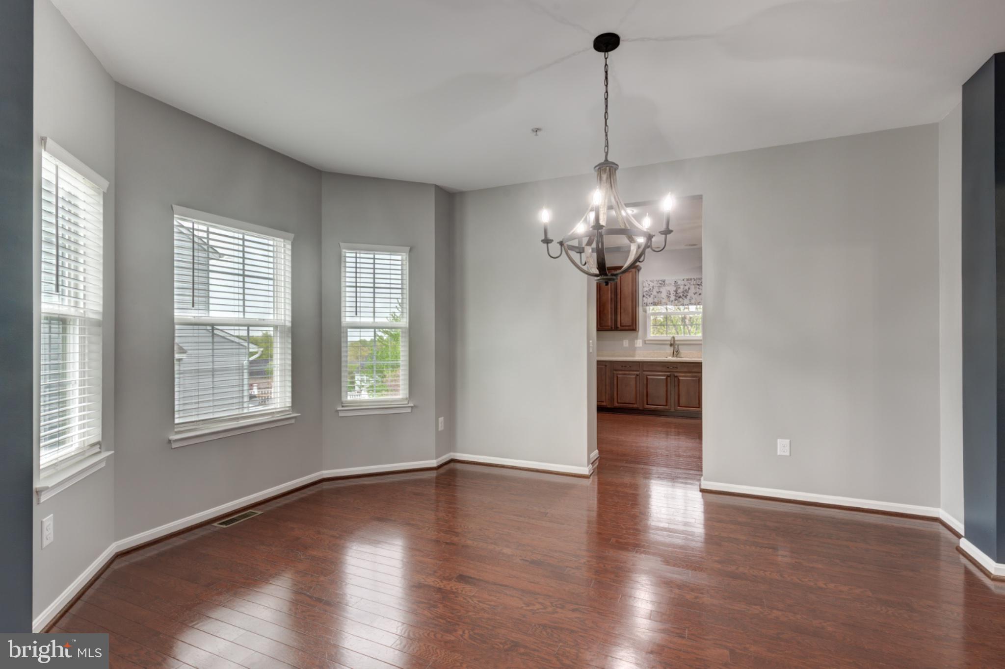 MANCHESTER FARMS - Residential