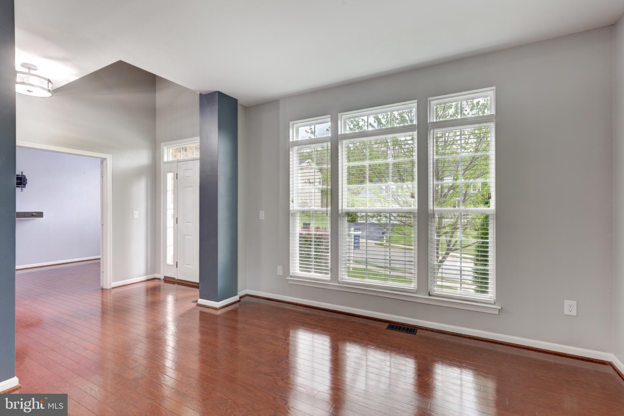 MANCHESTER FARMS - Residential