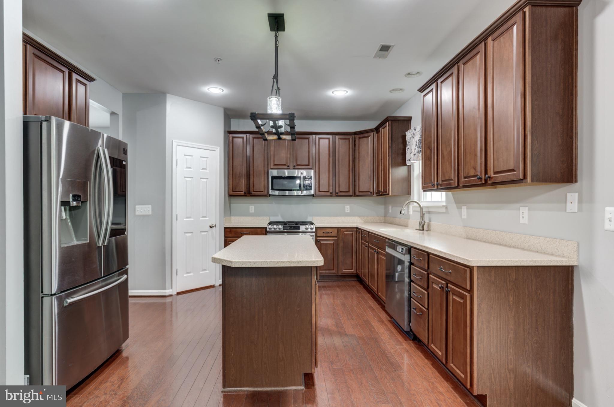 MANCHESTER FARMS - Residential