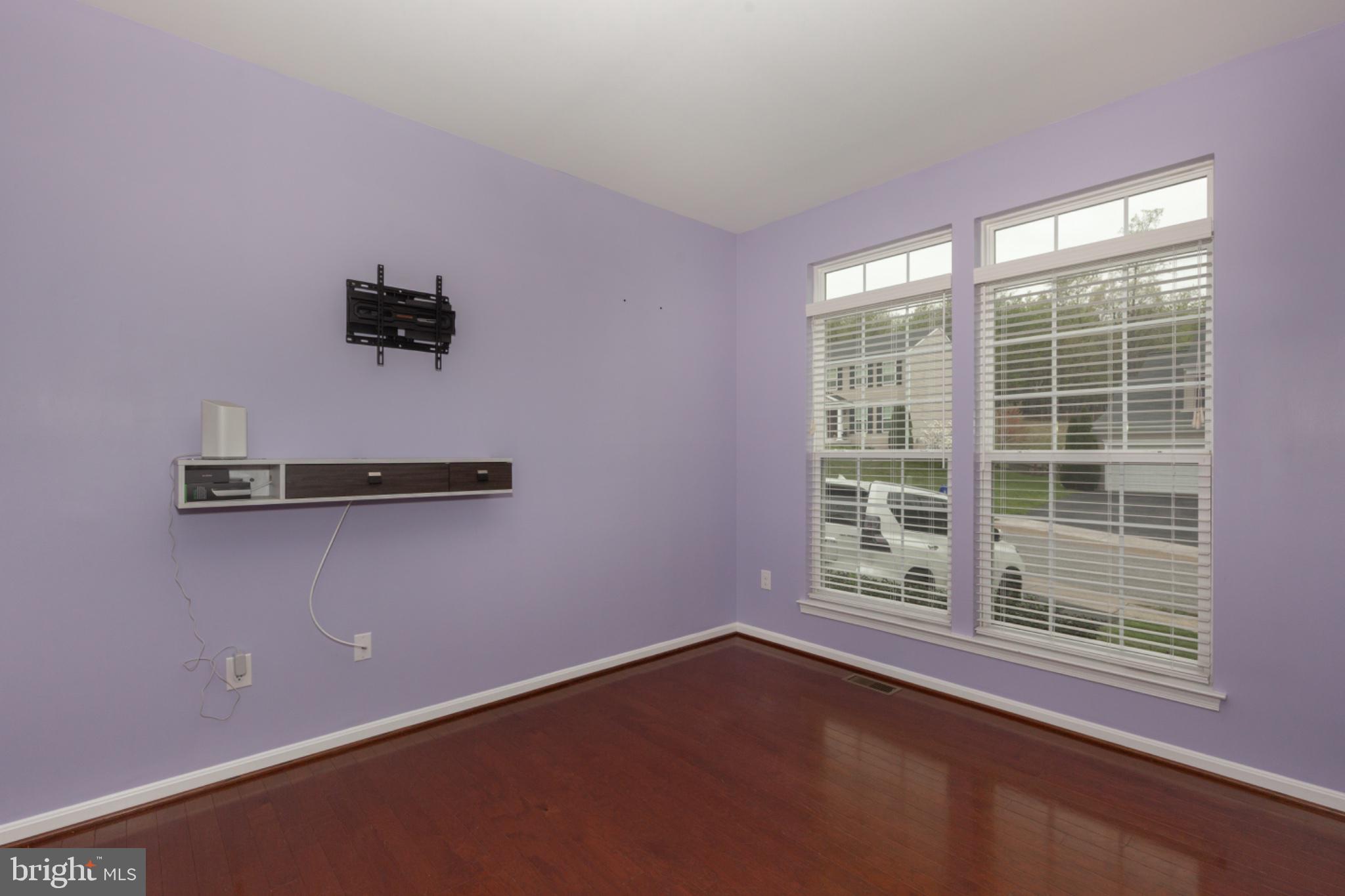 MANCHESTER FARMS - Residential