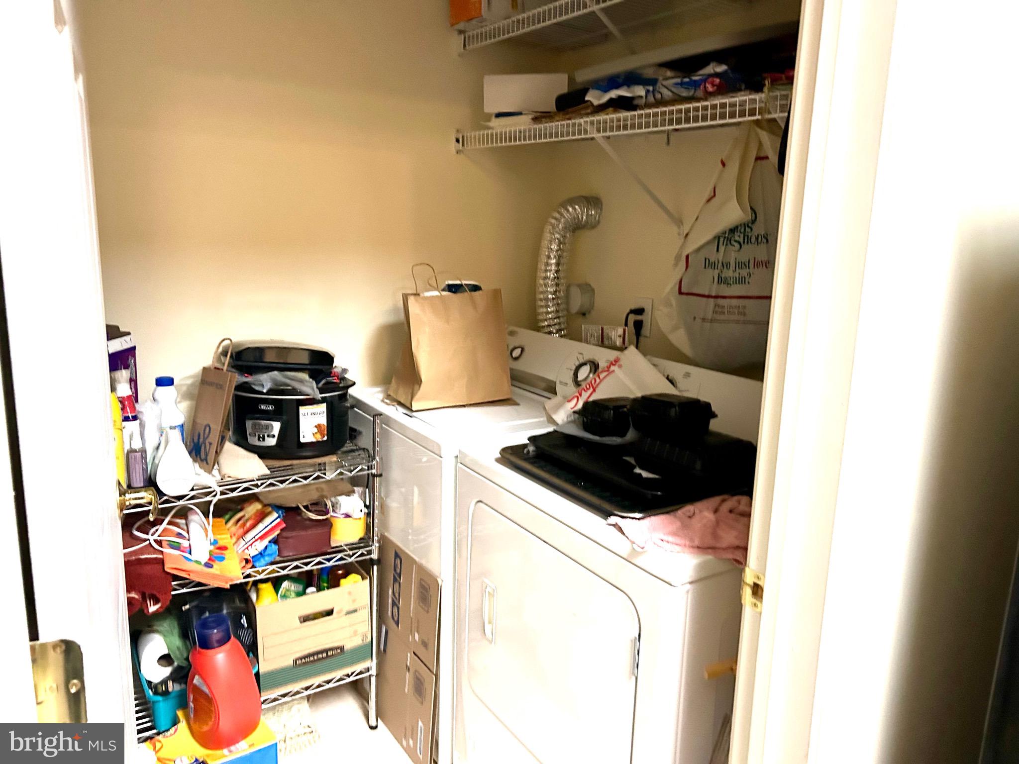 7320 MAPLE AVENUE 231