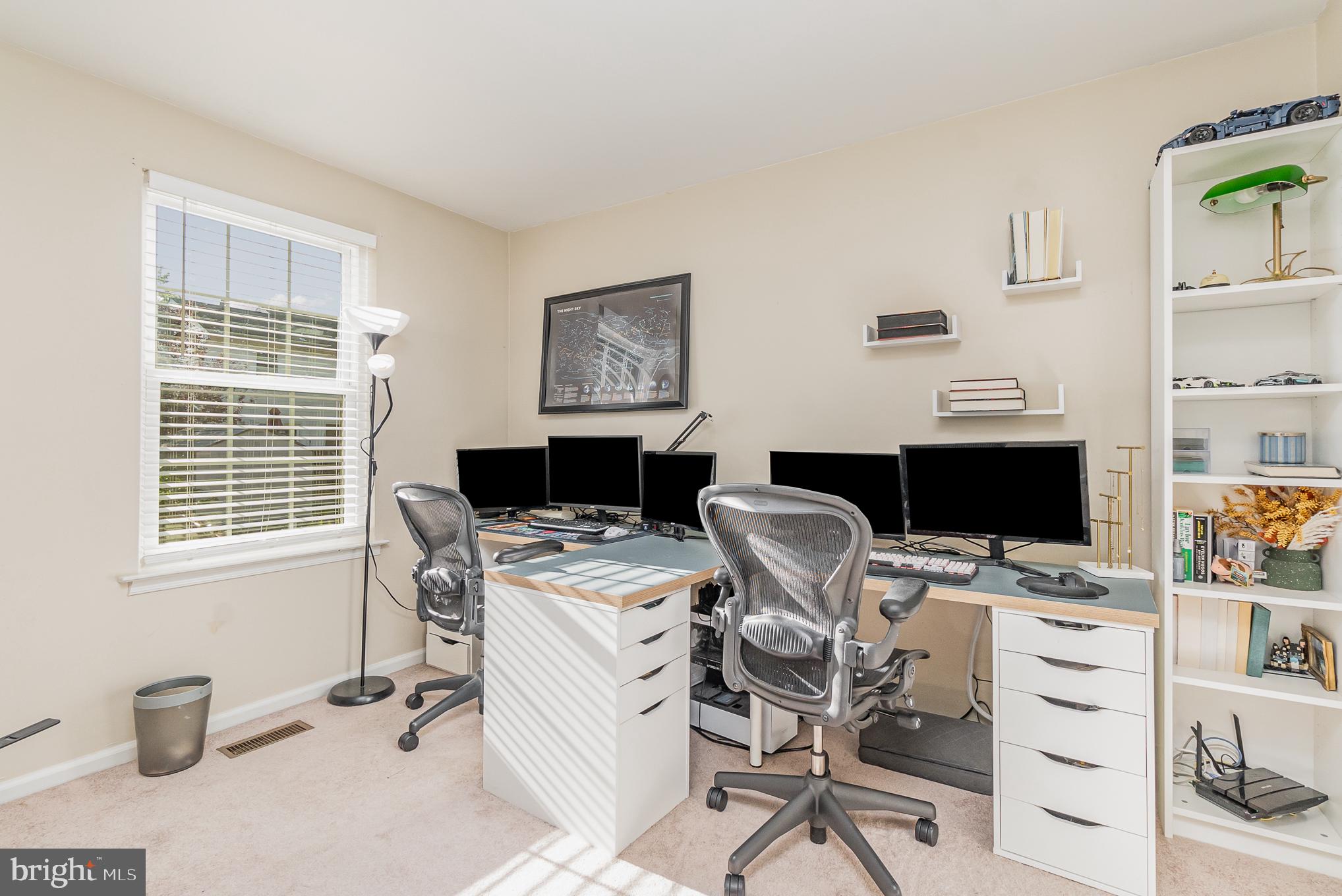 RIVERSIDE - Residential