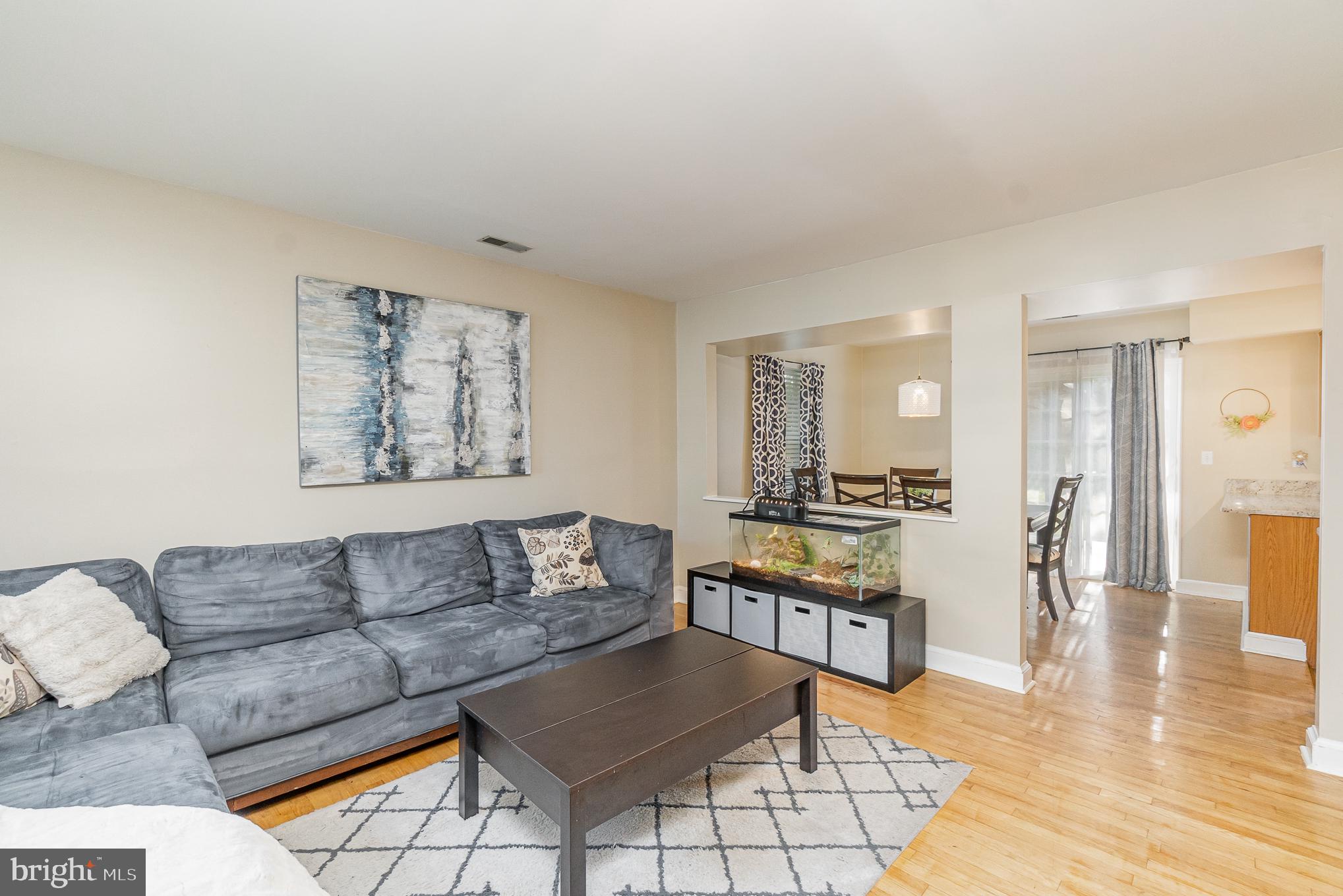 RIVERSIDE - Residential